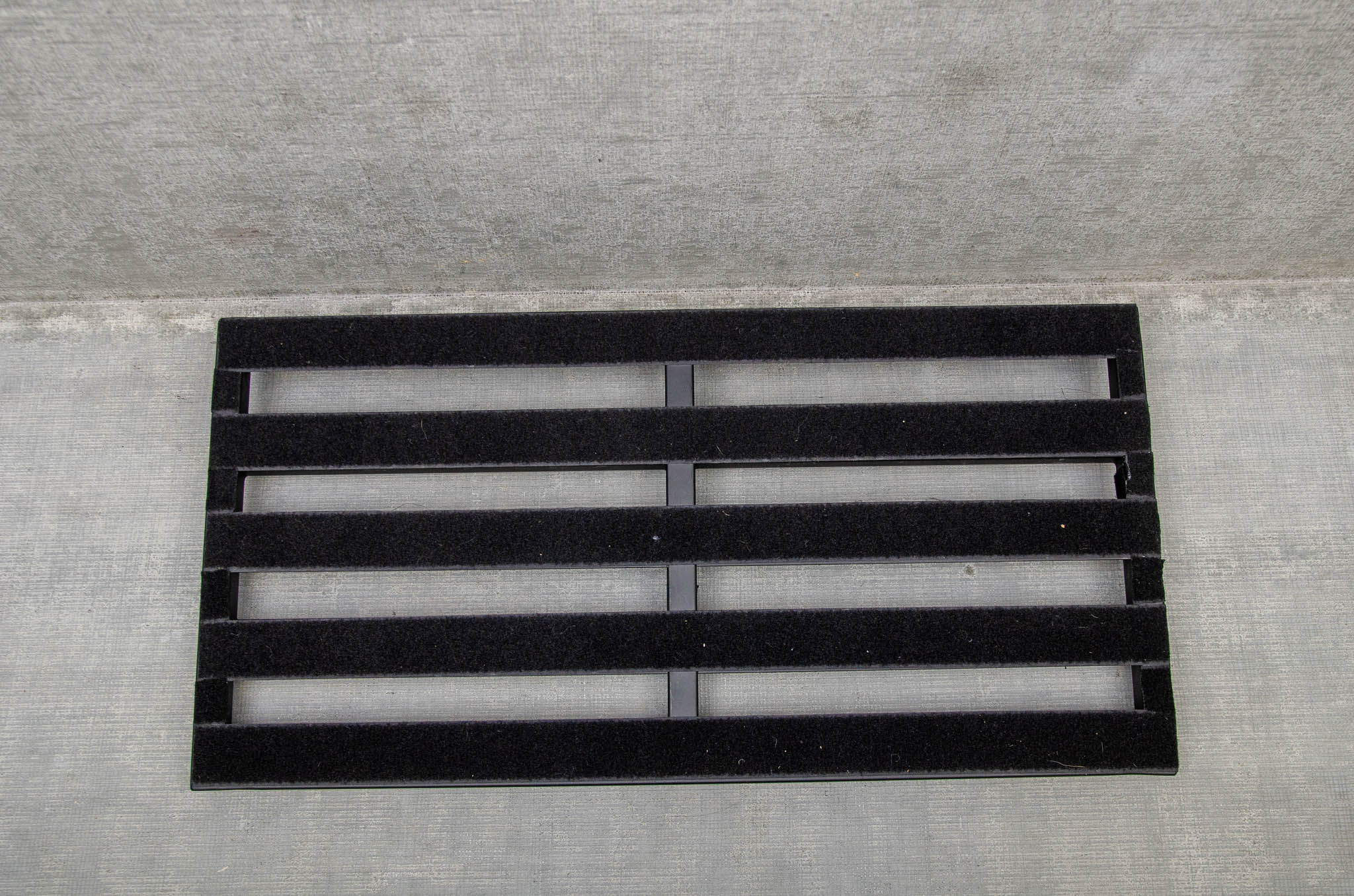 Used Pedaltrain PT-Pro Pedalboard (w/ Soft Case)