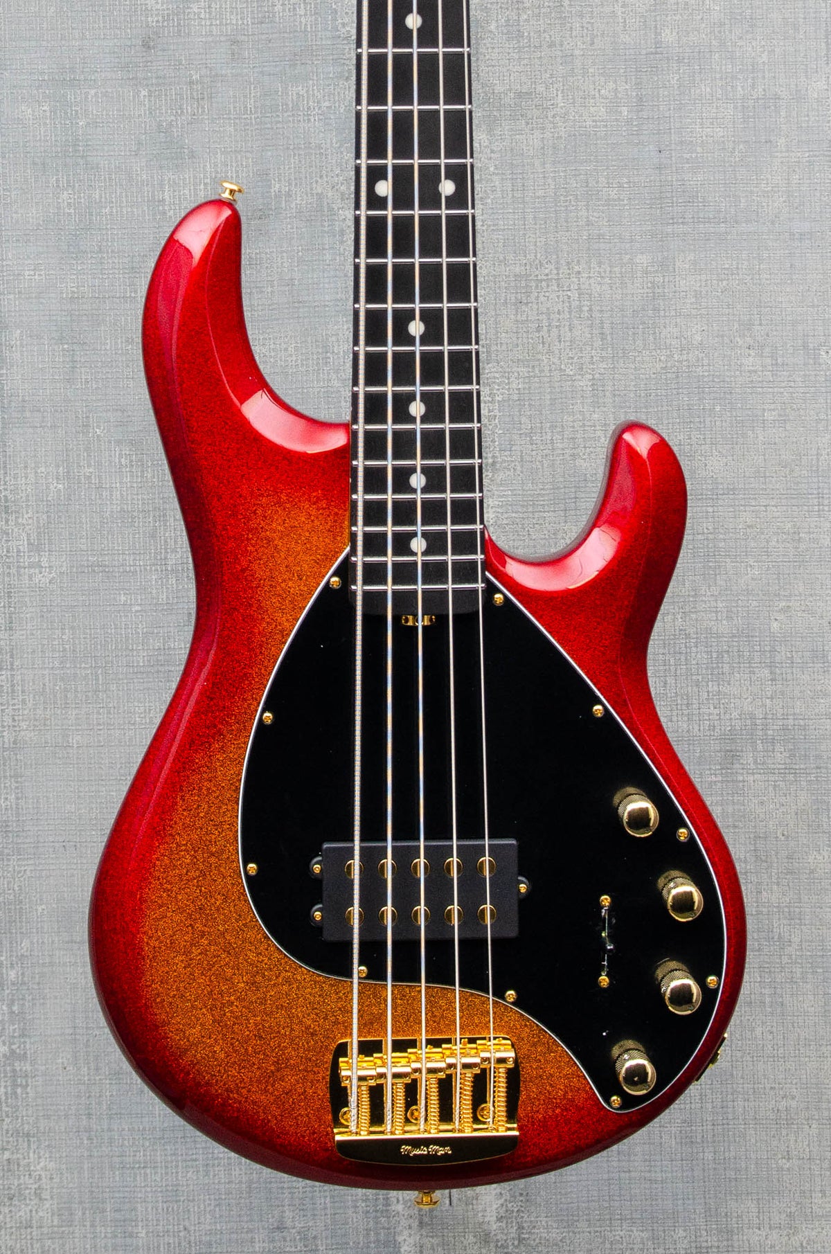 Ernie Ball Music Man StingRay 5H Special Cherry Punch