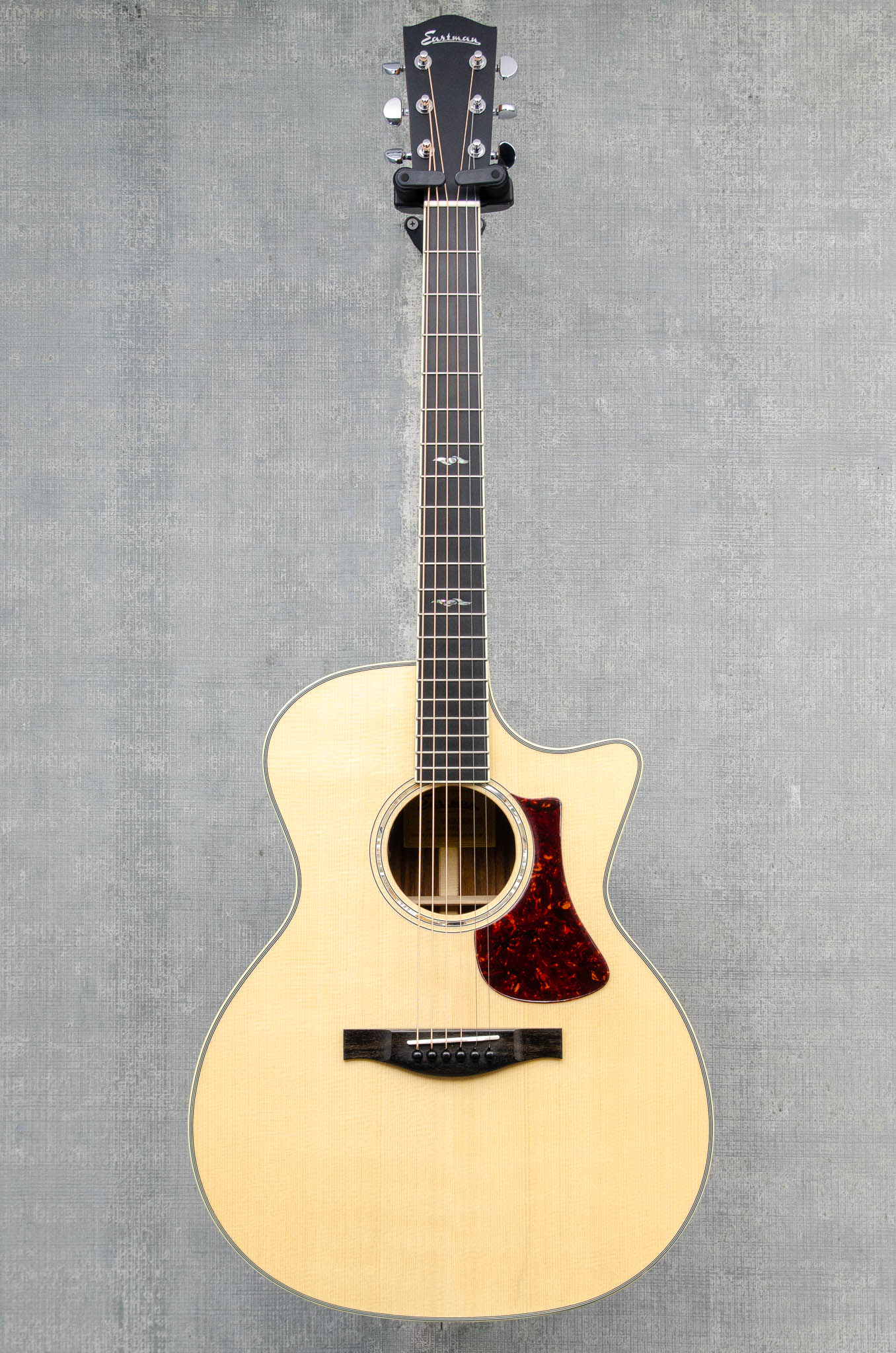 Eastman Guitars AC422CE Limited Edition Koa