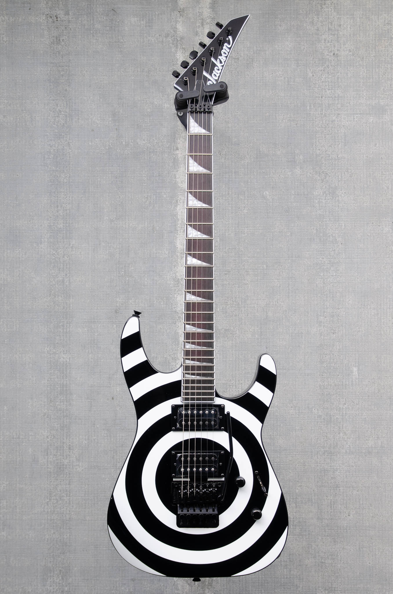 Jackson X Series Soloist SLX DX Graphic Srs Bullseye Mint Condition