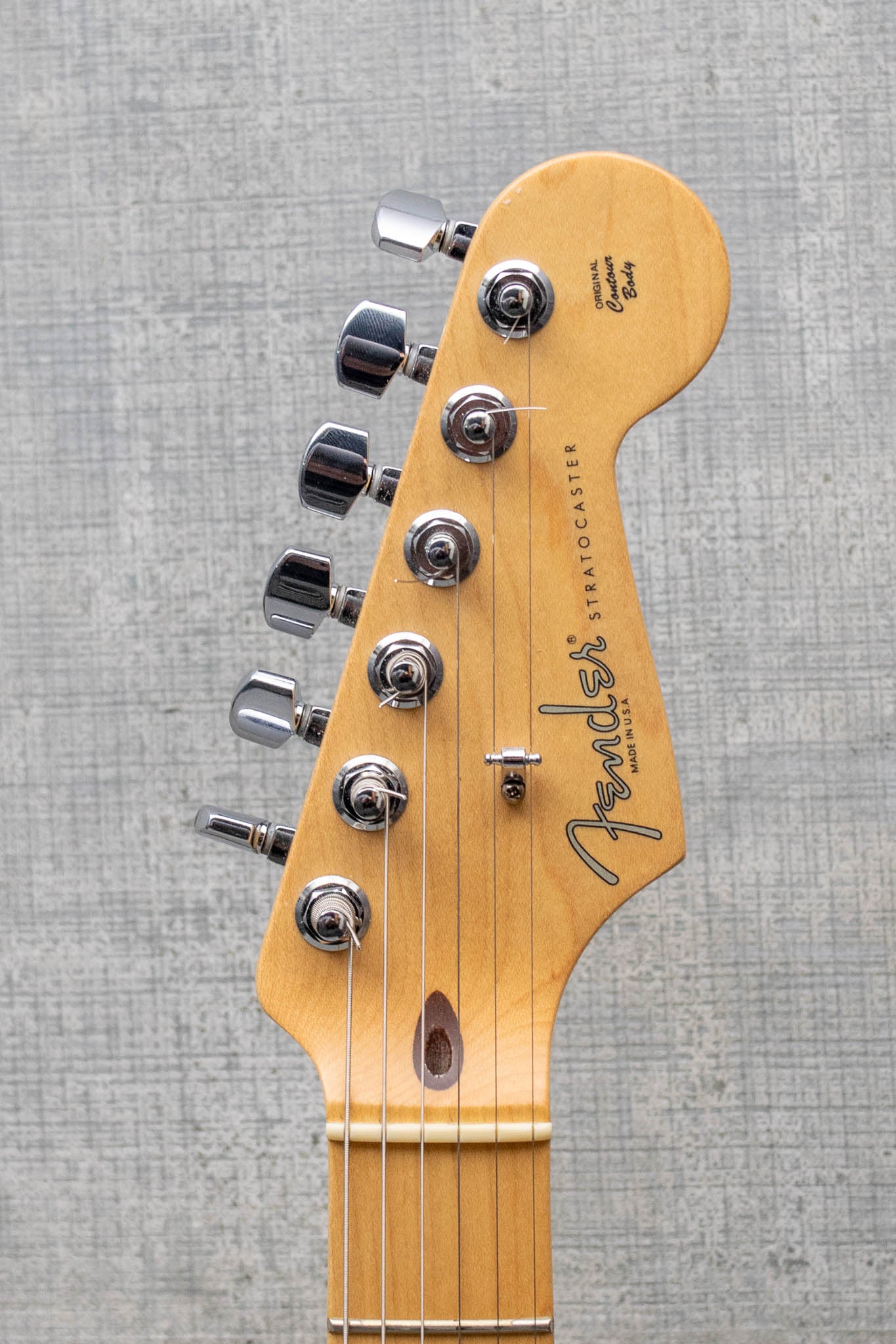 Used Fender American Stratocaster Olympic White (2005)