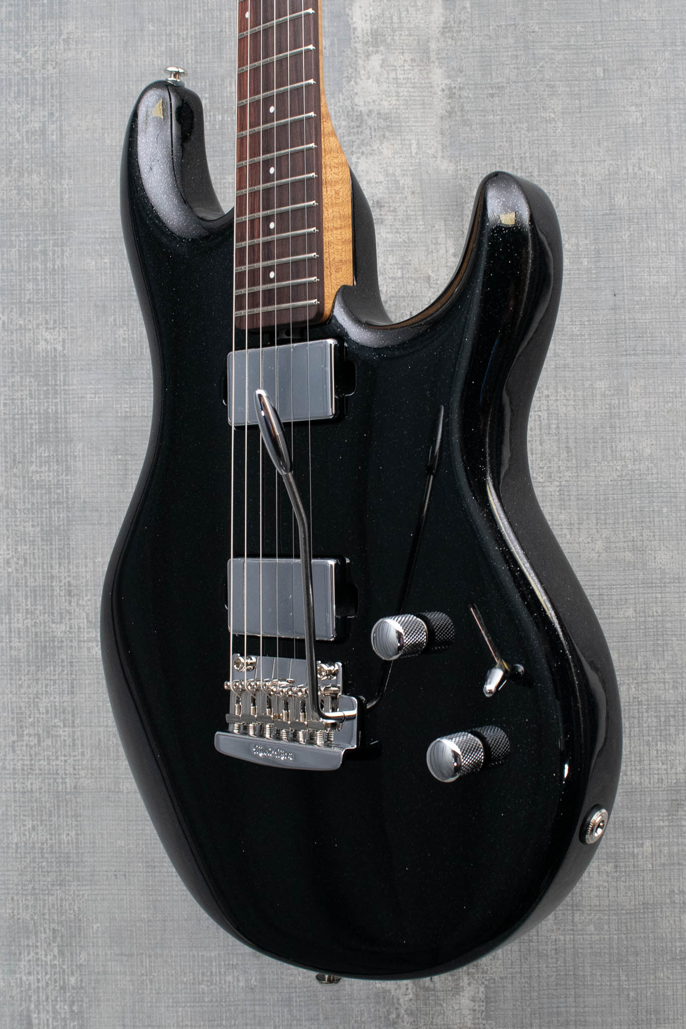 Ernie Ball Music Man Luke 4 HH - Black Sparkle
