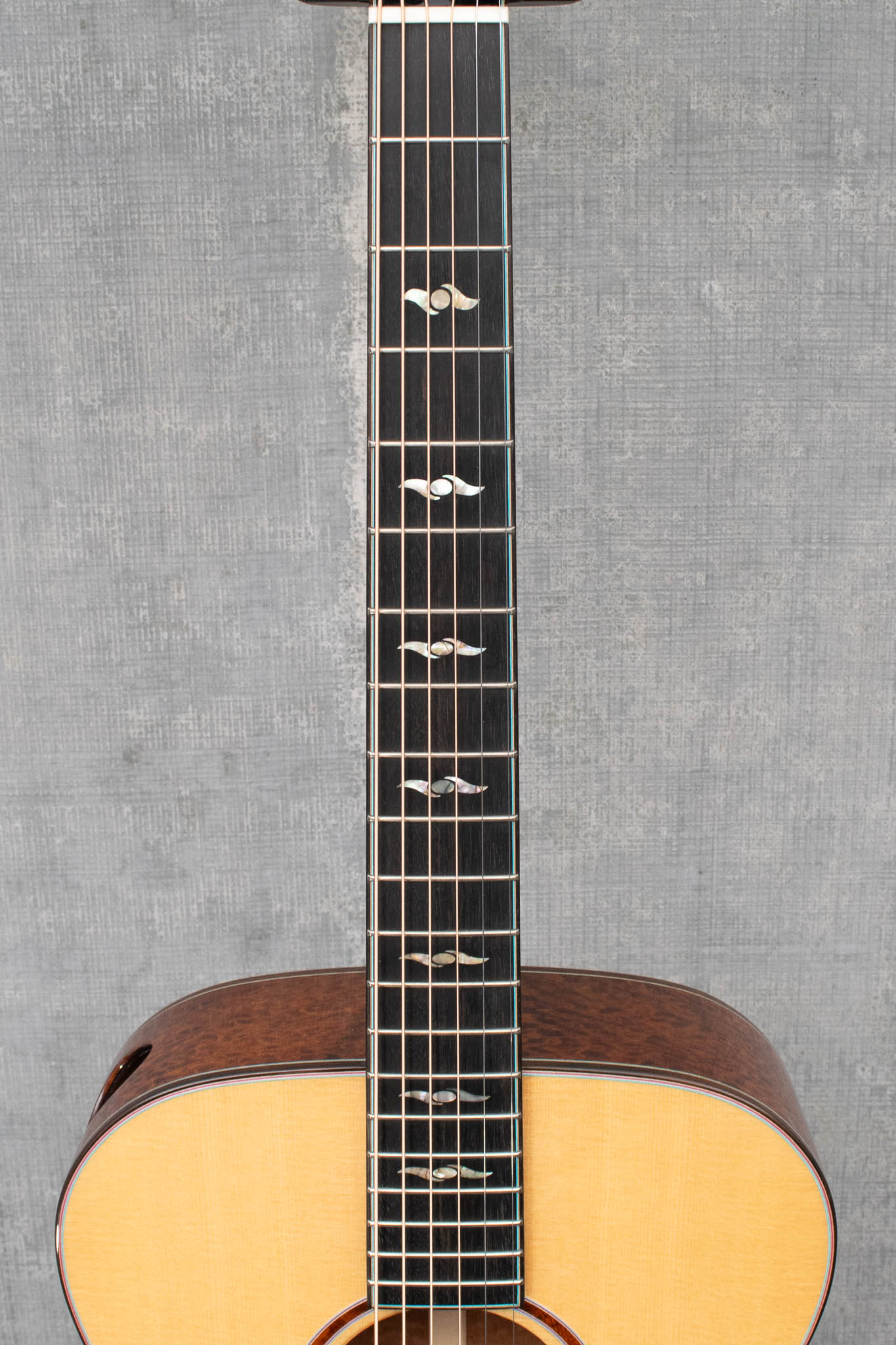 Eastman L-OM-QS Quilted Sapele
