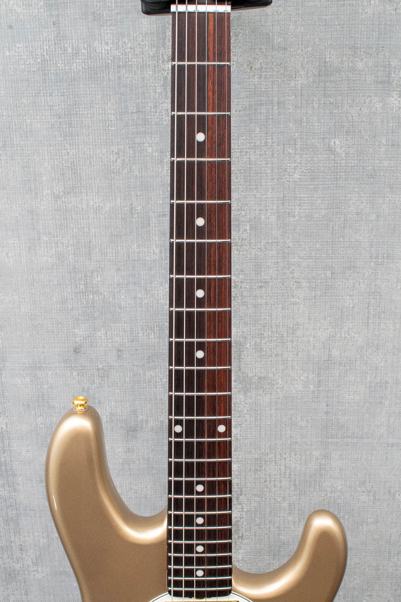 Ernie Ball Music Man Stingray II Cory Wong Artist Series Cashmere