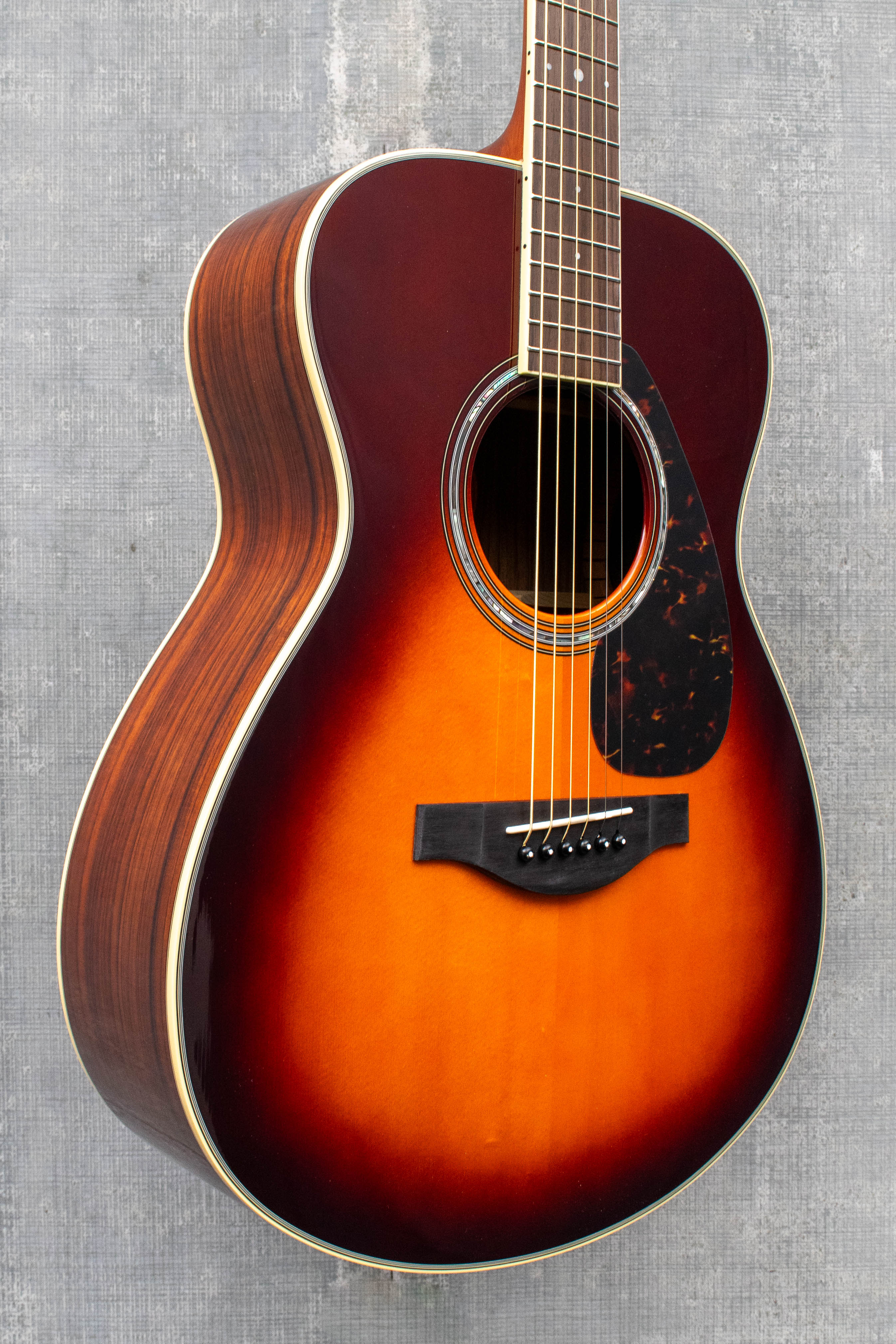Yamaha LS6M BS ARE