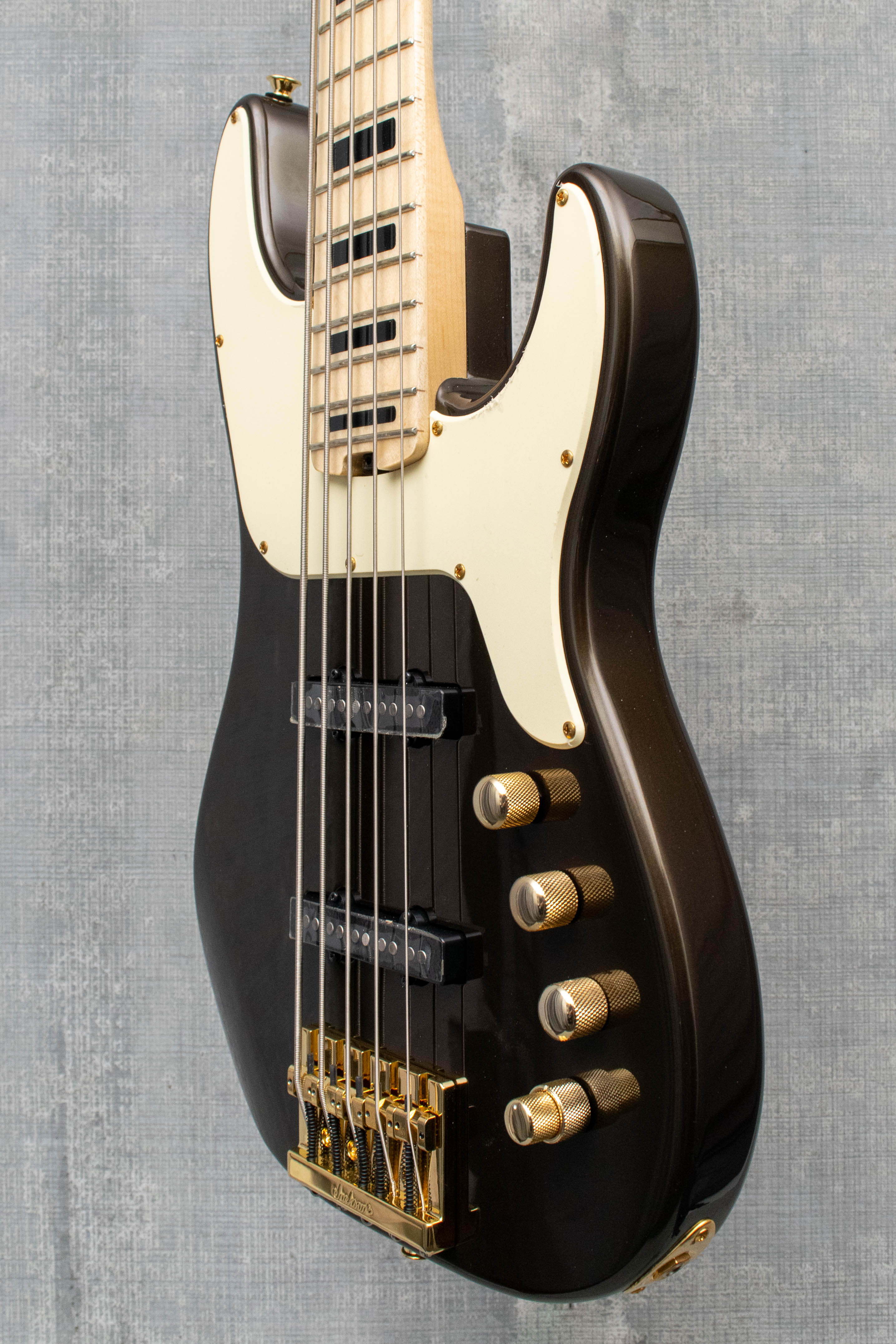 Jackson Pro Series Adam Blackstone "Gladys" Signature Concert Bass MINT