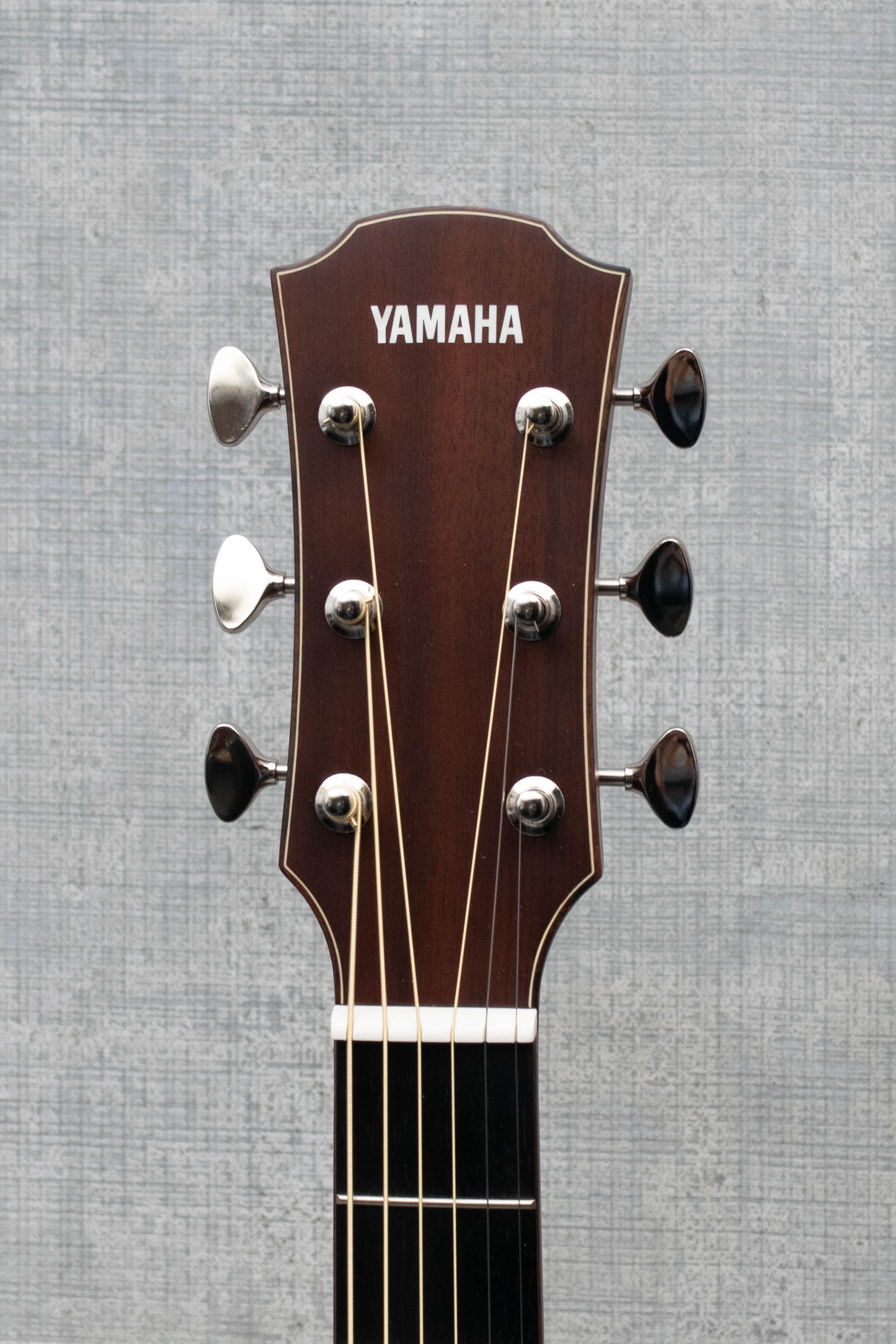 Yamaha AC5R VR Small Body Cutaway Acoustic Vintage Natural
