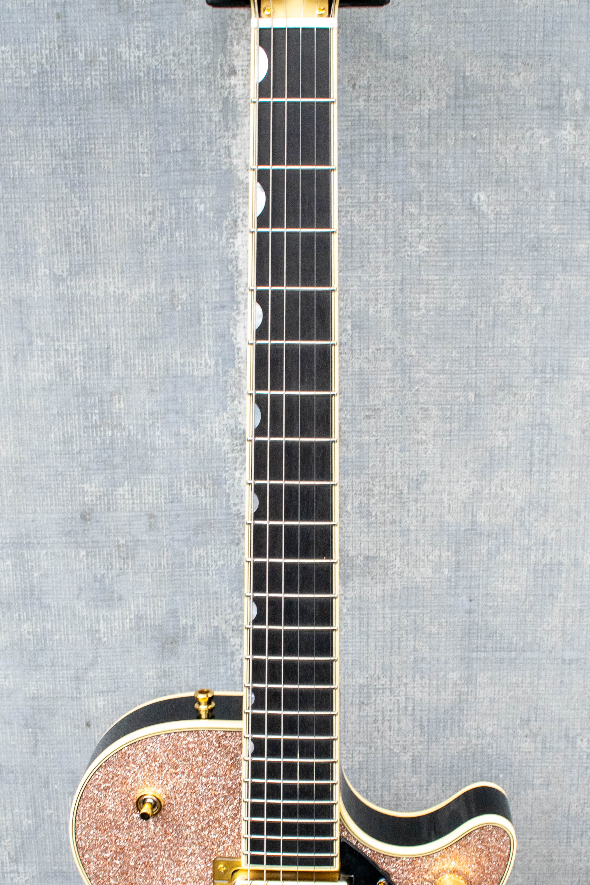 Gretsch Limited Edition Penguin with String-Thru Bigsby Champagne Sparkle