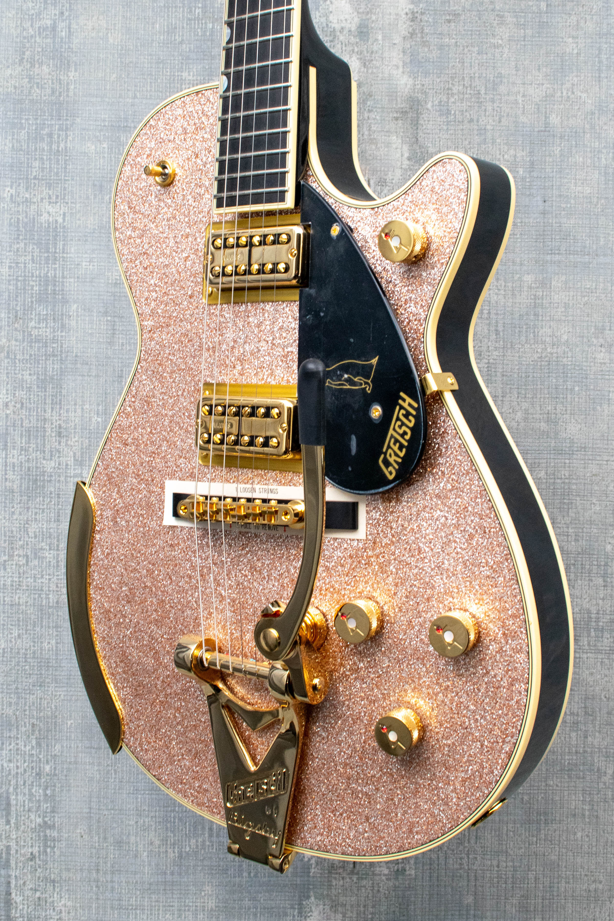 Gretsch Limited Edition Penguin with String-Thru Bigsby Champagne Sparkle