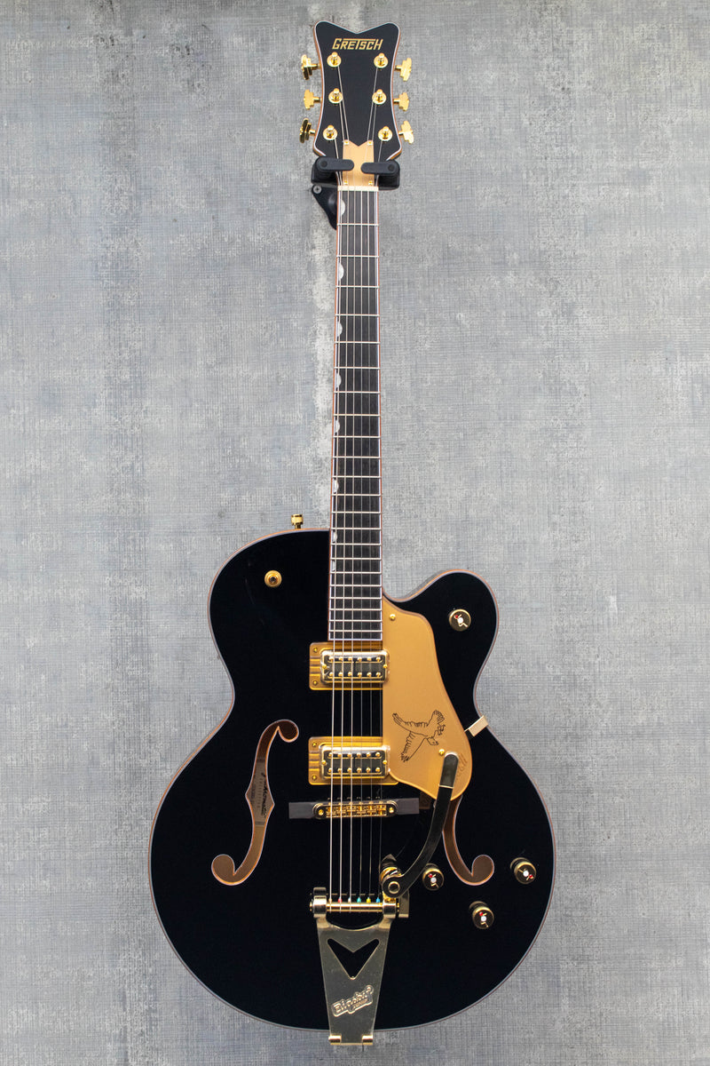 Gretsch  Synchromatic Falcon Hollow Body Single-Cut with Bigsby®, Ebony Fingerboard, Black