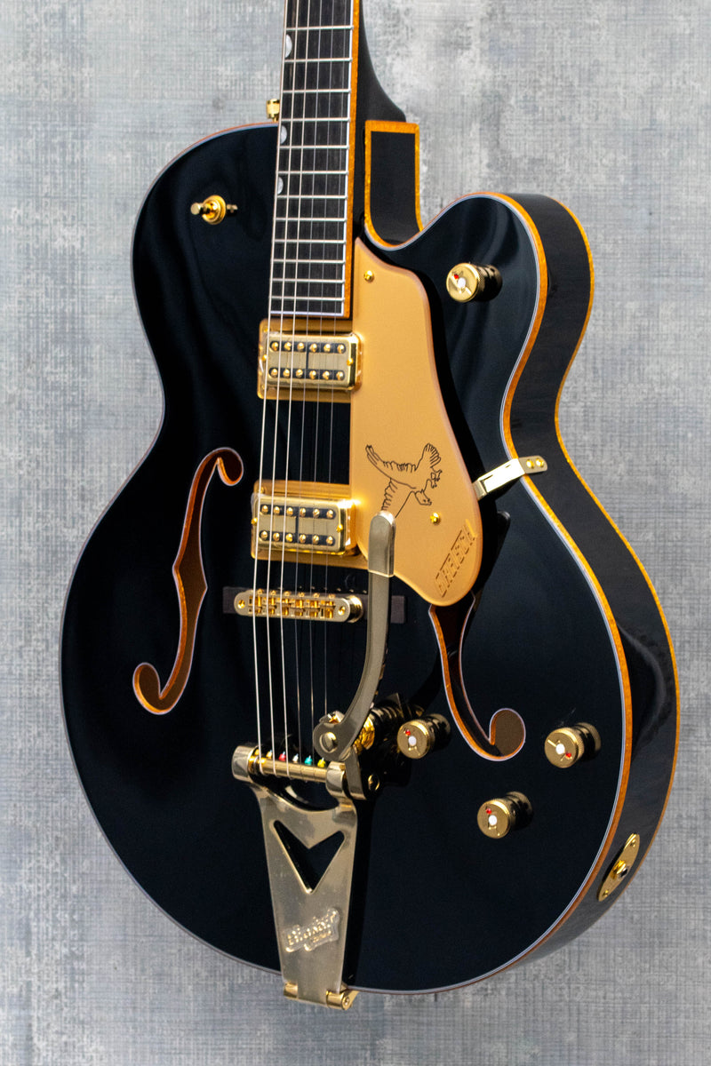 Gretsch  Synchromatic Falcon Hollow Body Single-Cut with Bigsby®, Ebony Fingerboard, Black