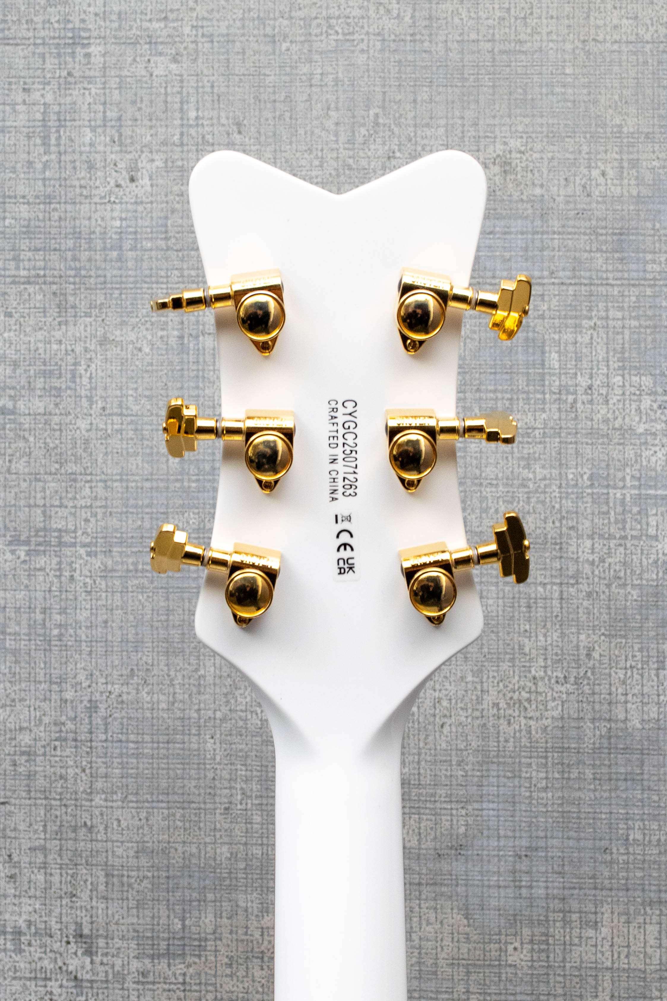 Gretsch  Synchromatic Falcon Hollow Body Single-Cut with Bigsby Snowcrest White