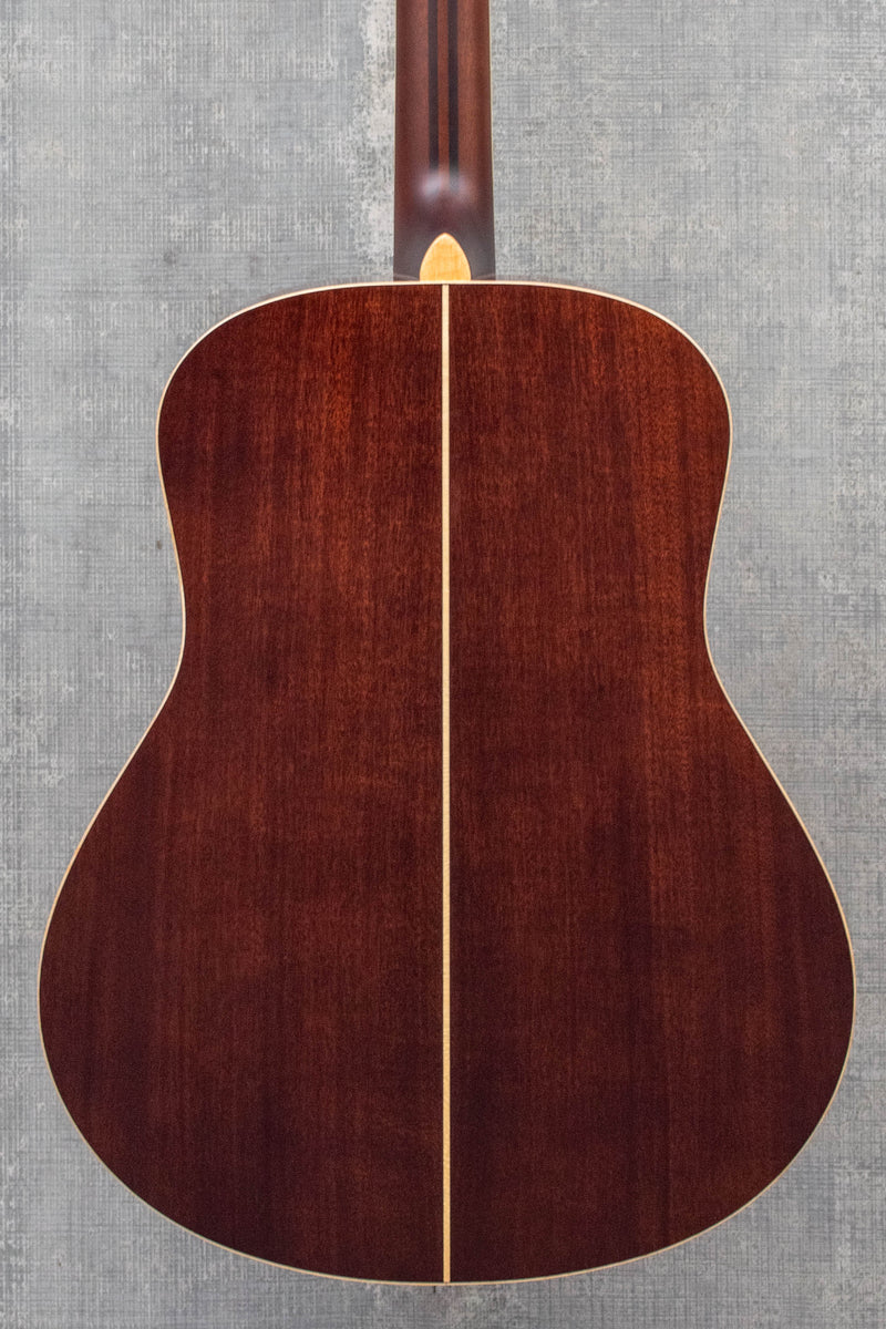 Yamaha LL16MHB ARE Jumbo