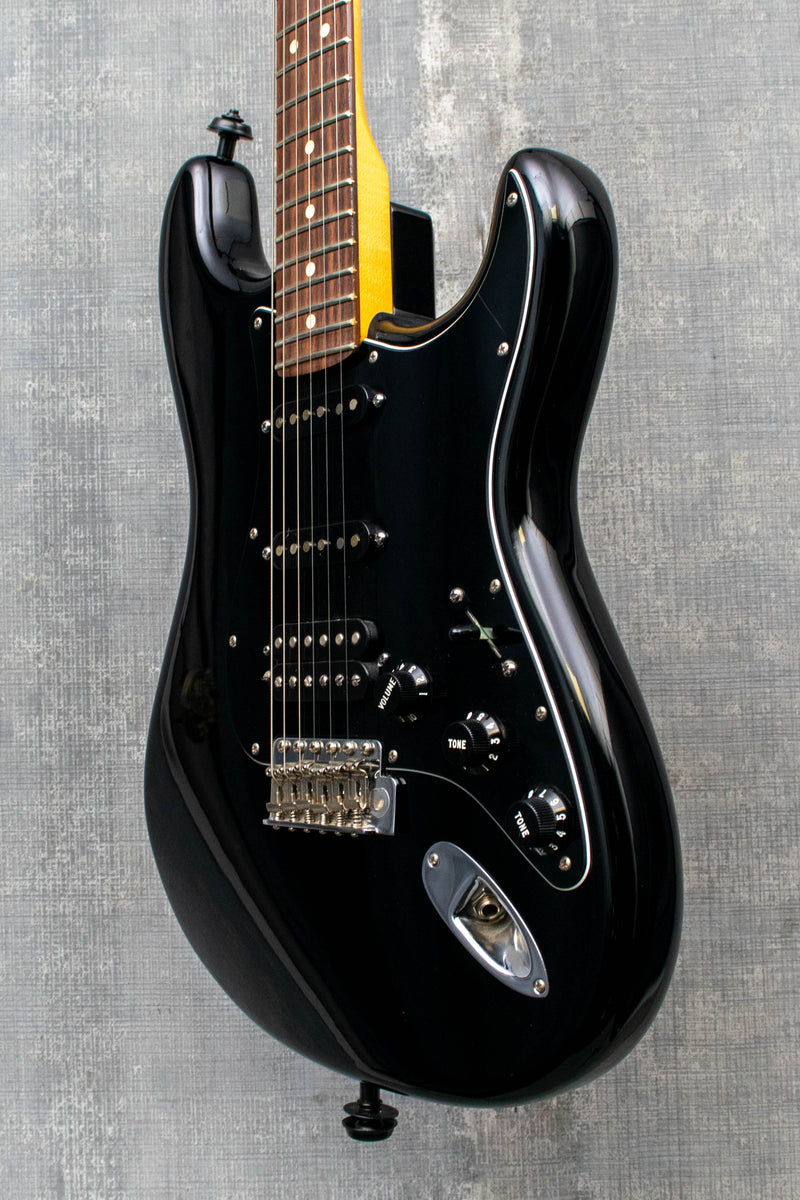 Used Fender American Special Stratocaster HSS - Black (2014)