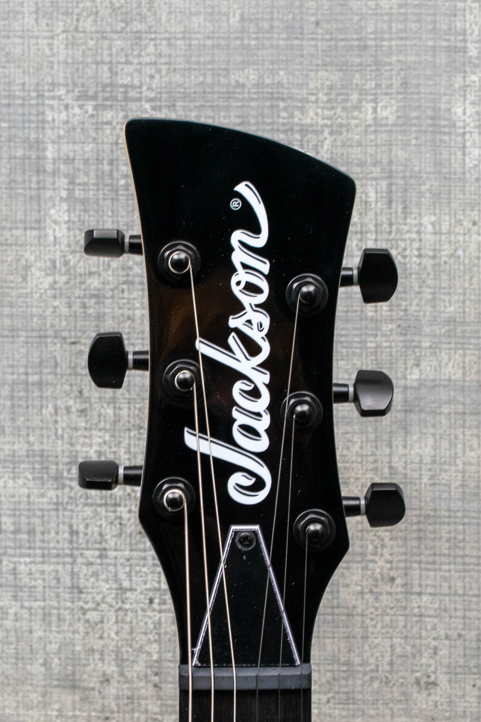 Jackson JS Series Surfcaster JS22 HT - Gloss Black Guitar