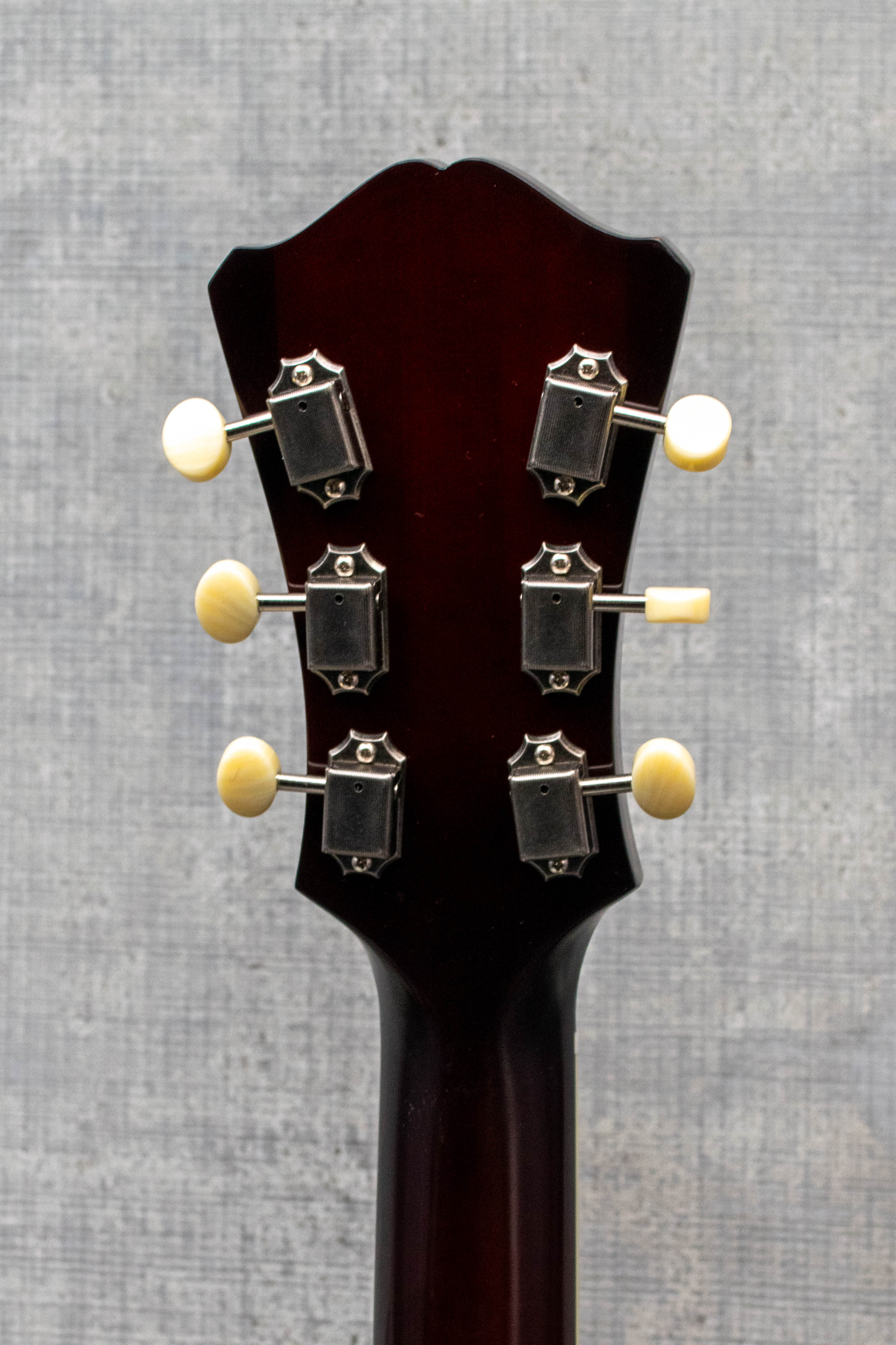 Eastman AR405-P90/TV-SB Archtop