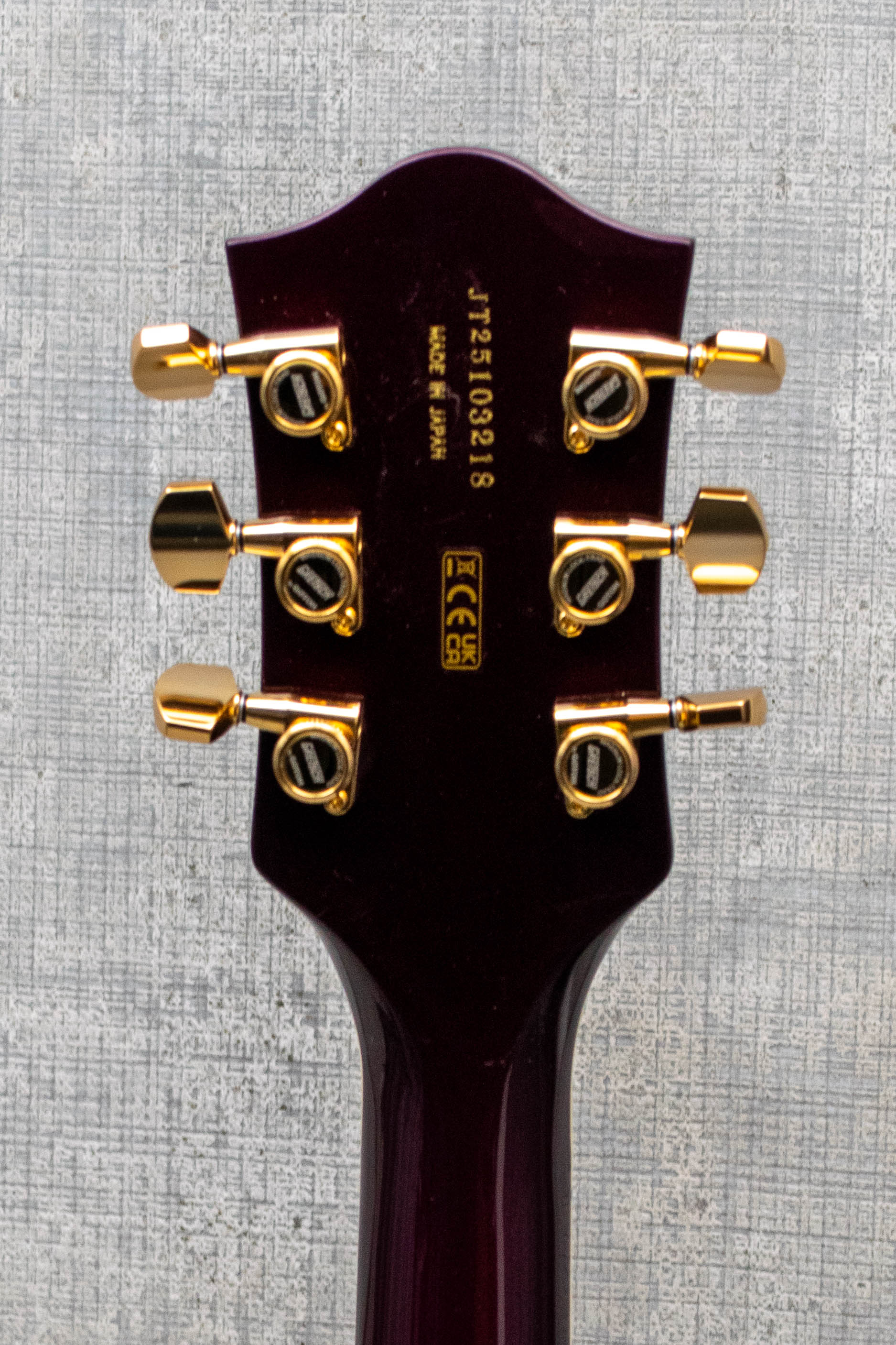 Gretsch Broadkaster® Jr. LX Center Block with String-Thru Bigsby® and Gold Hardware, Ebony Fingerboard, Blackberry