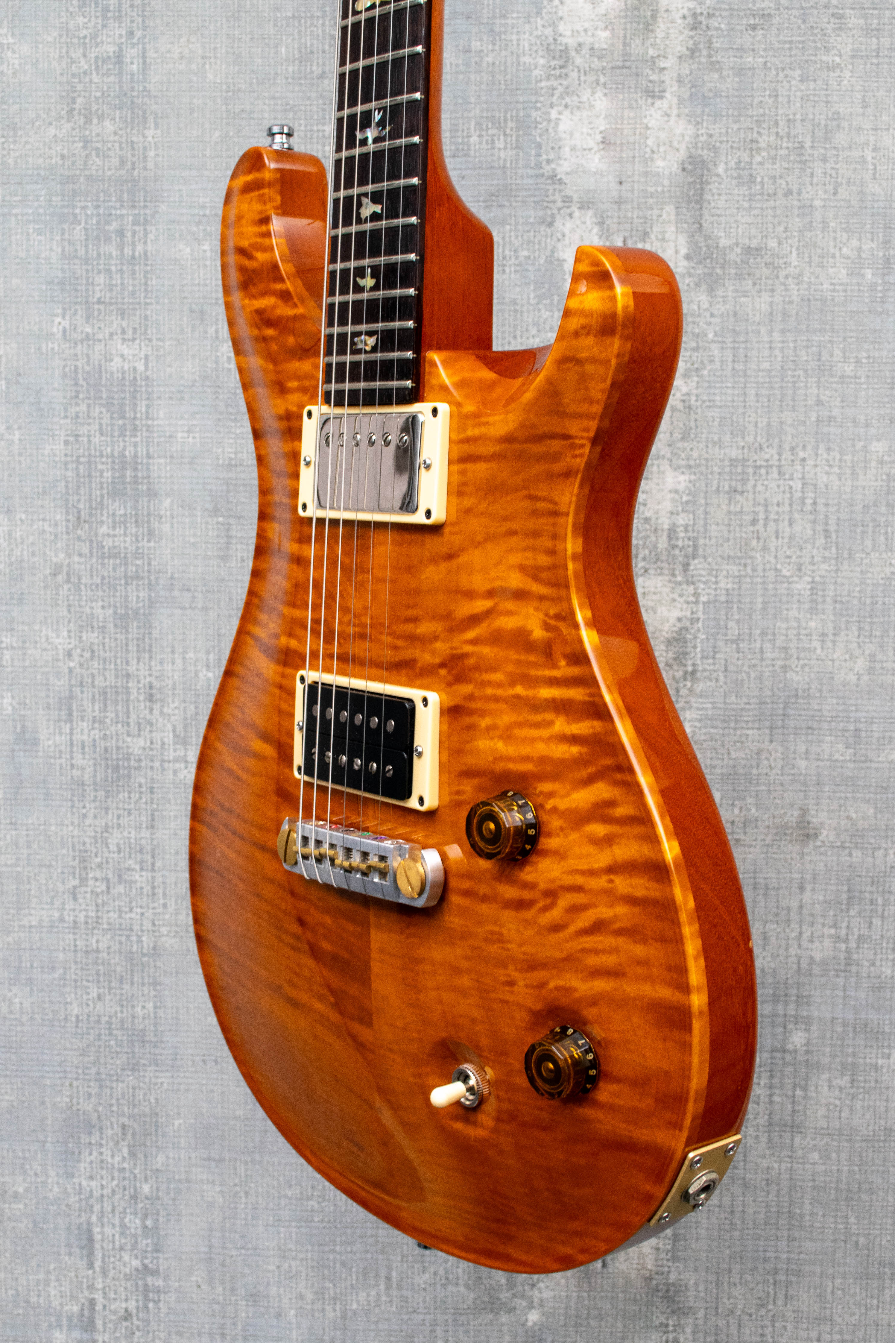 Used Paul Reed Smith Custom 22 Amber (2001) 10-Top (w/ Case)