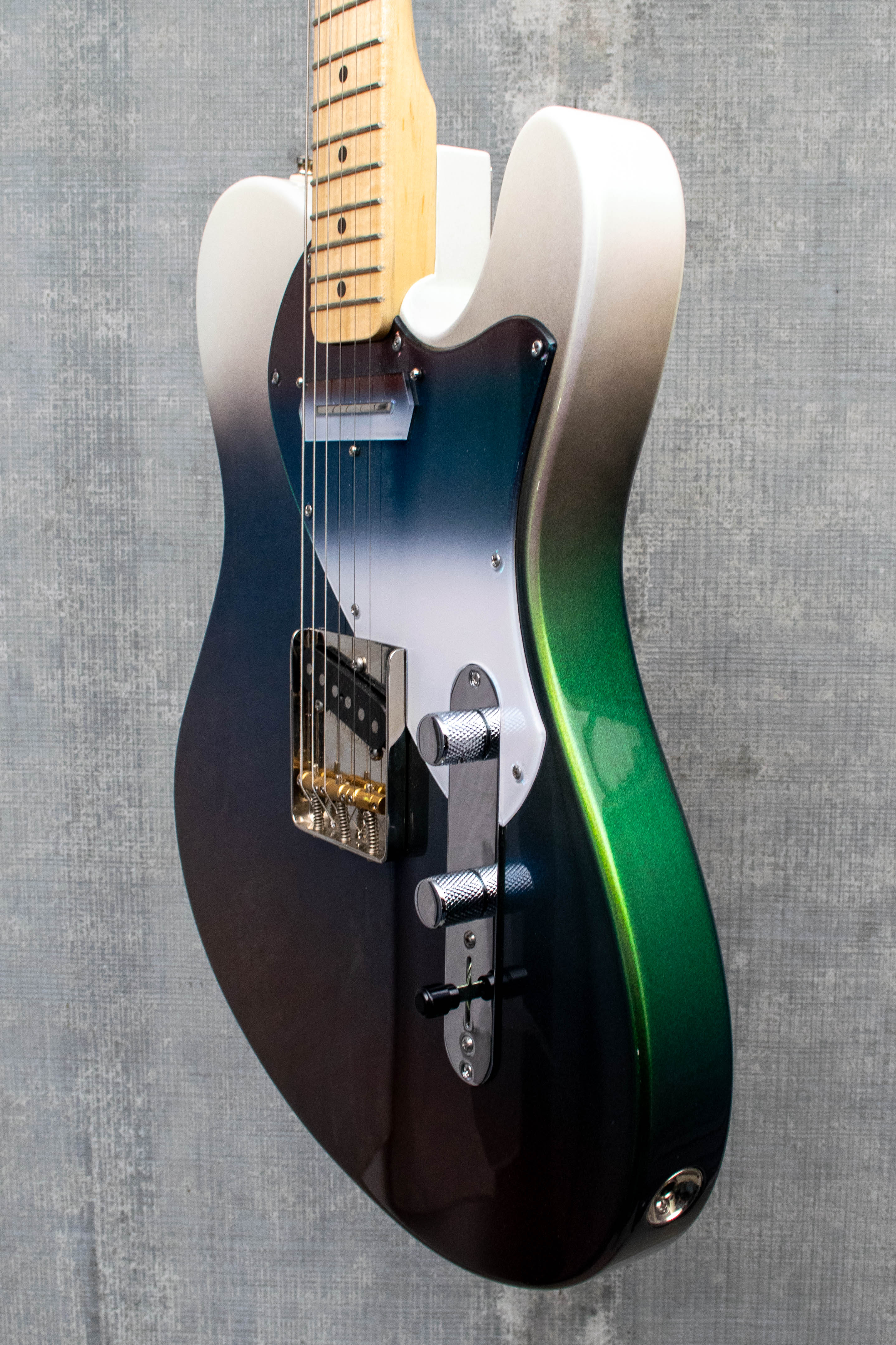 Used Bilt ESG Pearlescent Color Change Nitro (20679)