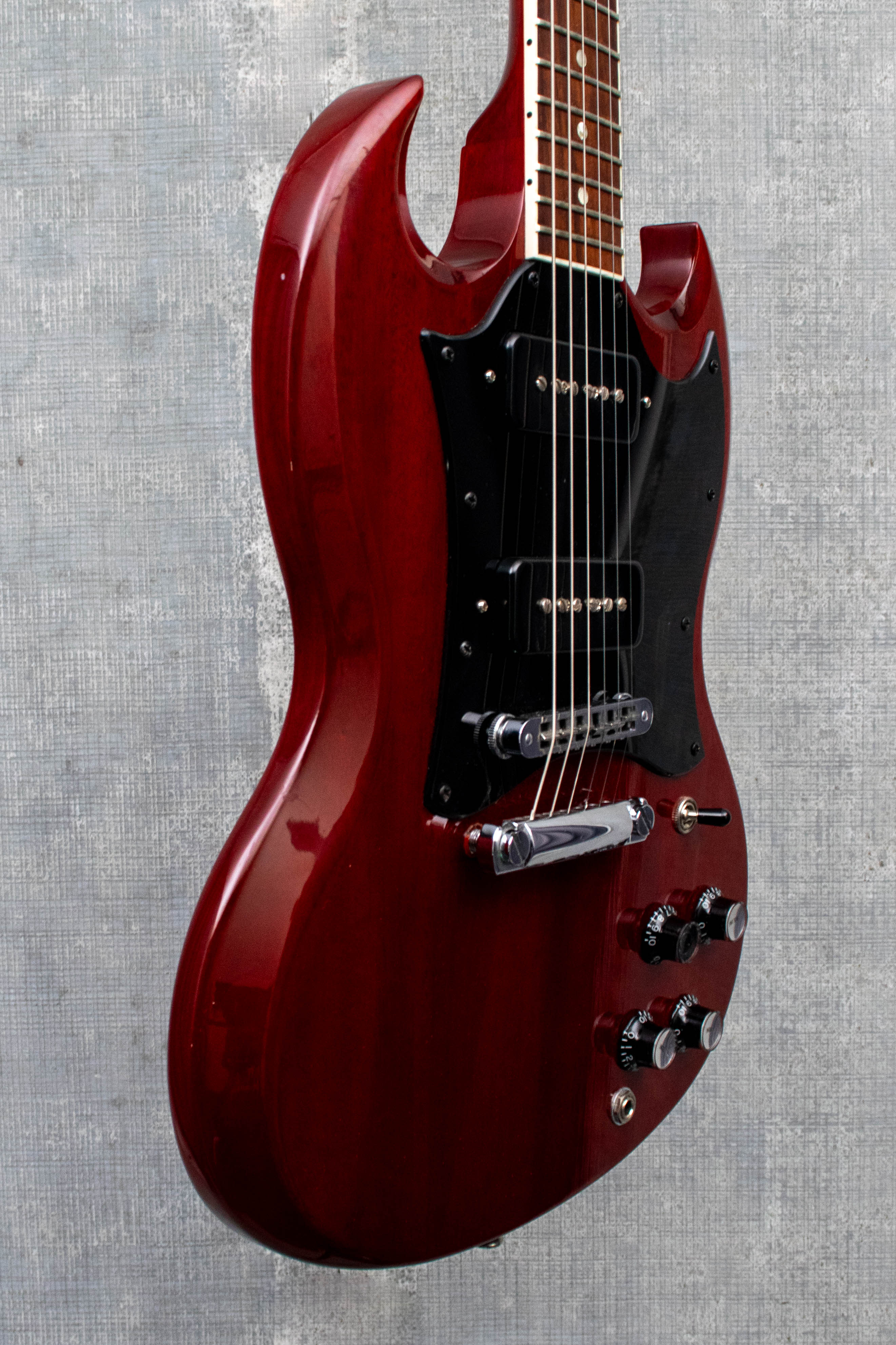 Used Gibson SG Classic Heritage Cherry (2005) W/ Case
