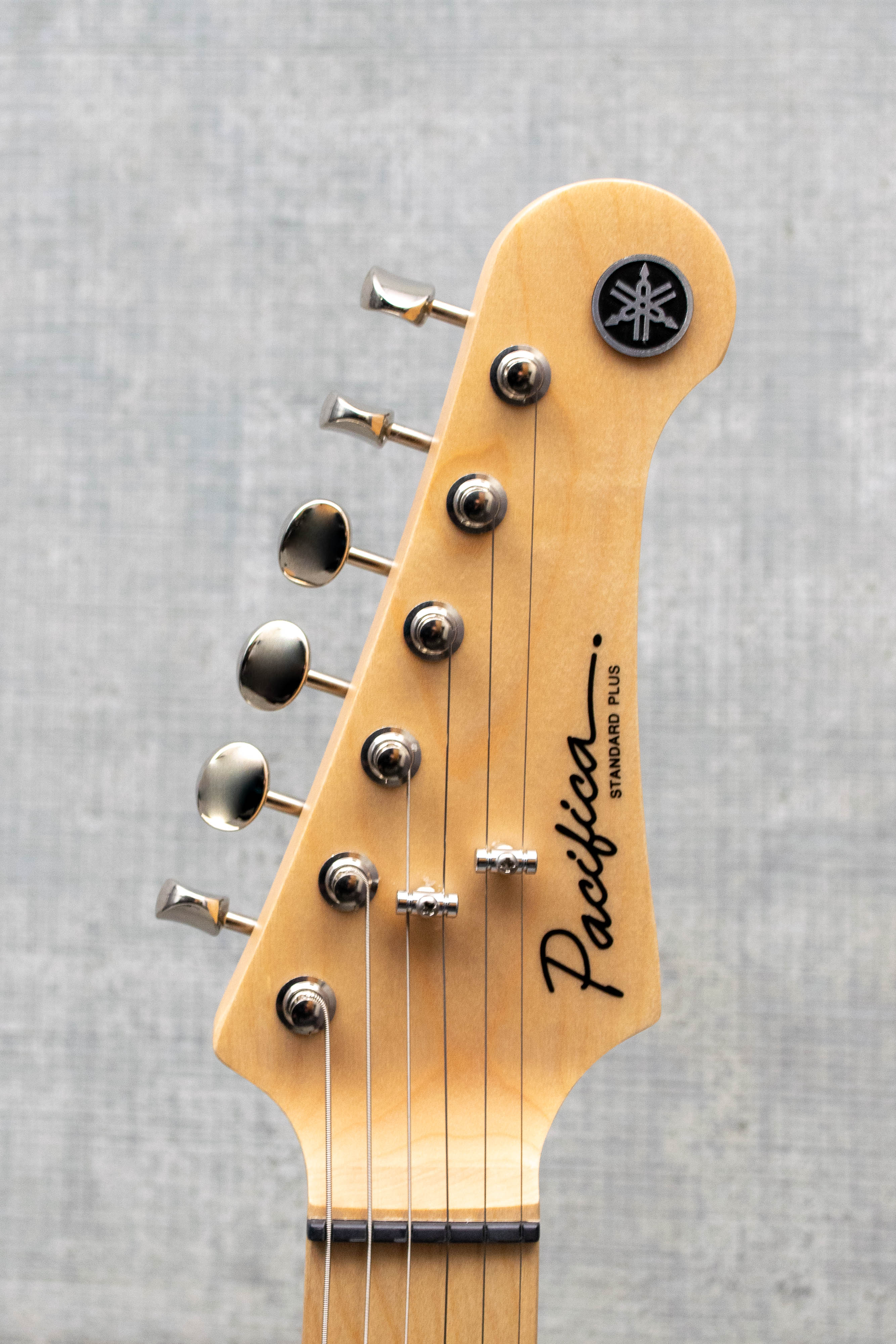 Yamaha PACS+11SM Pacifica SC Standard Plus Black Guitar