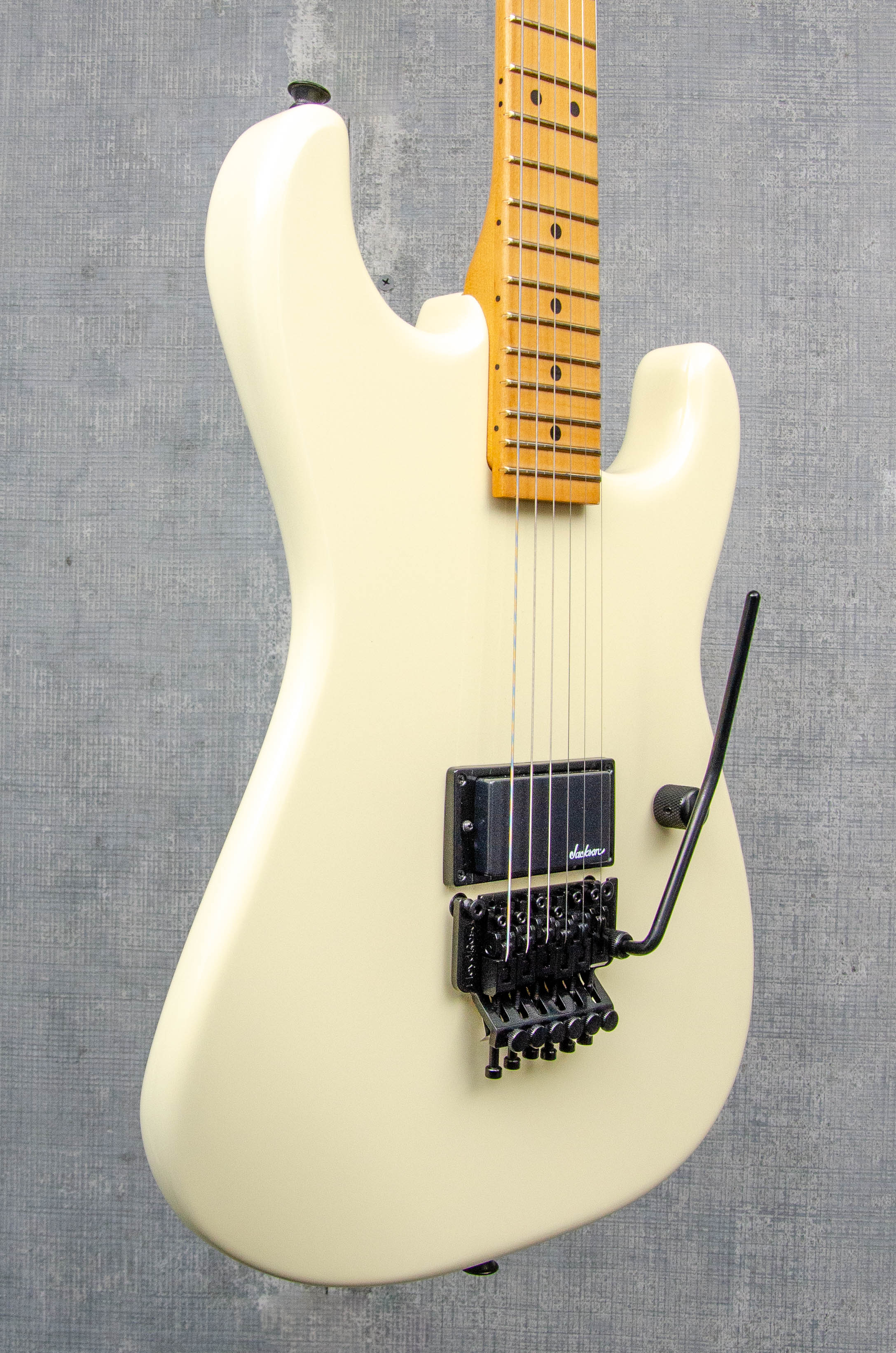 Jackson Pro Origins 1985 San Dimas SD1A H FR Vanilla Shake Maple Guitar