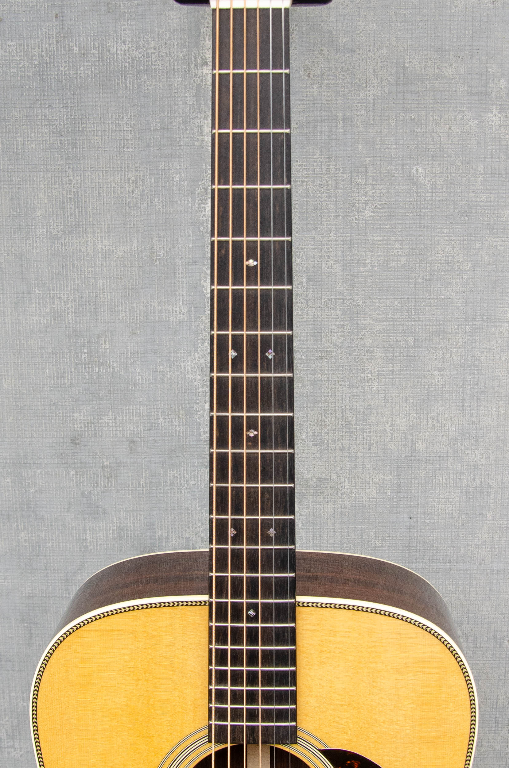 Martin HD28 Standard Series Acoustic