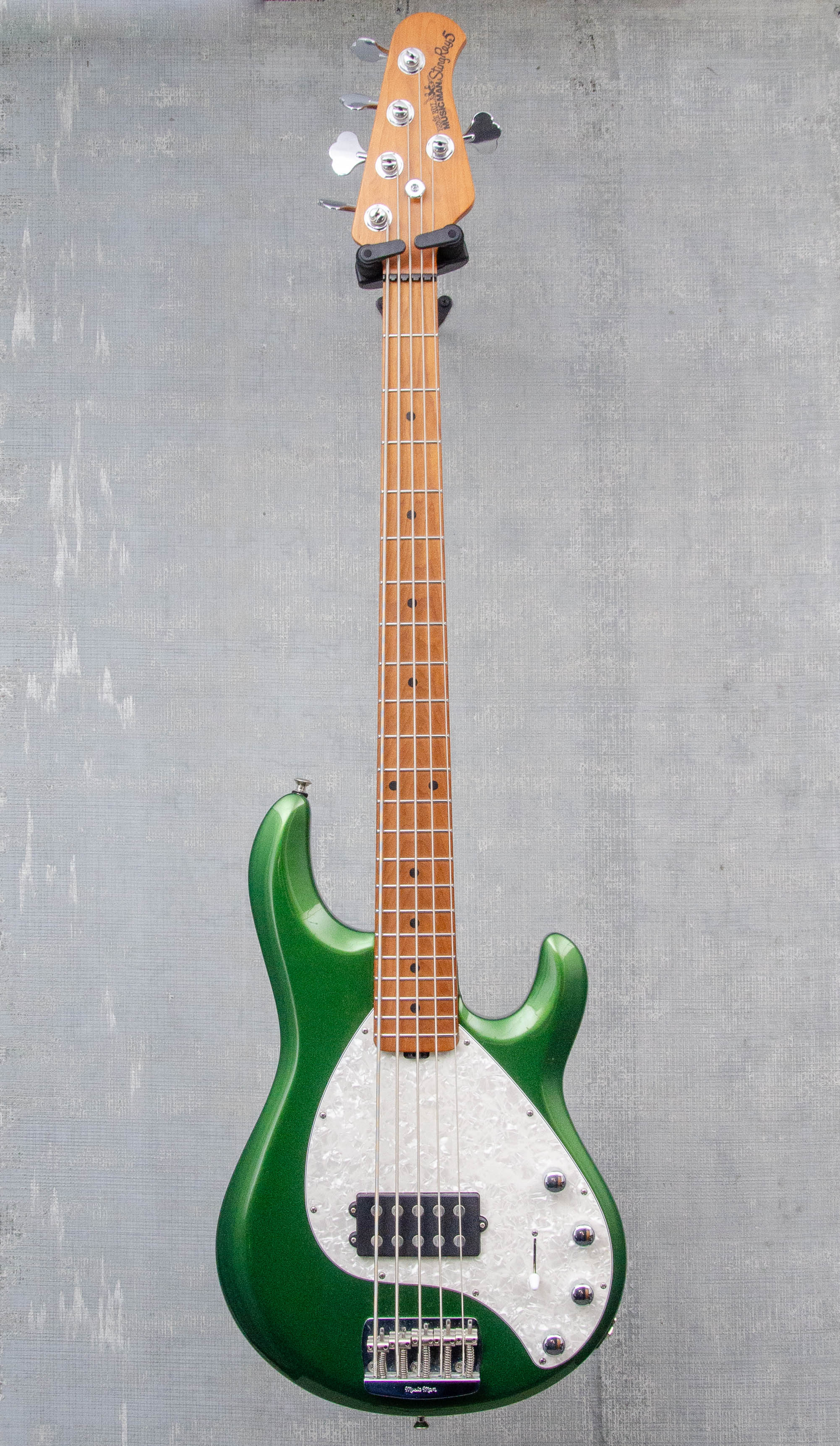 Used Ernie Ball Music Man StingRay 5H Special Charging Green