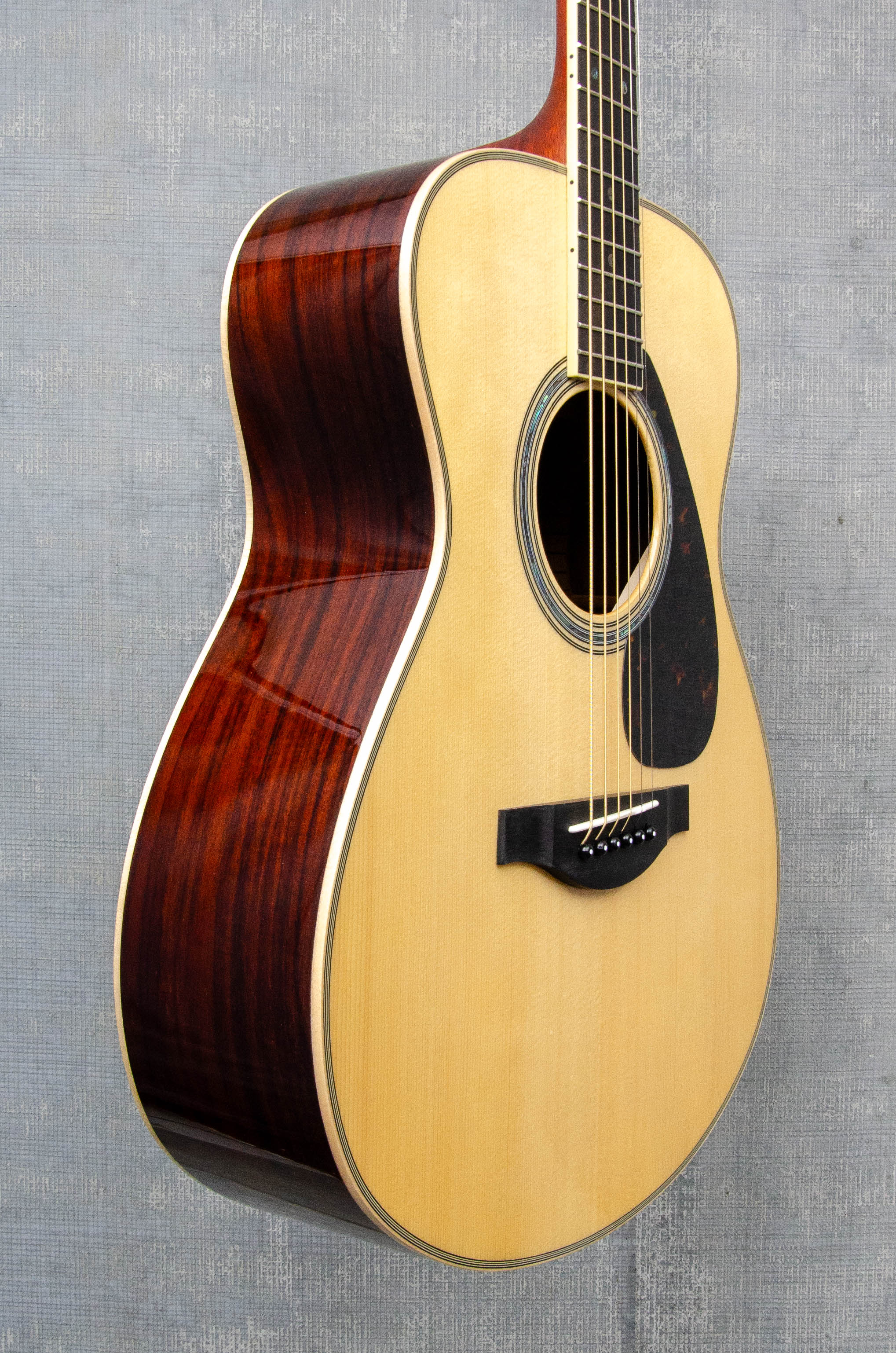 YAMAHA LS16 ヤマハ Yamaha LS16 Acoustic-Electric Concert Guitar