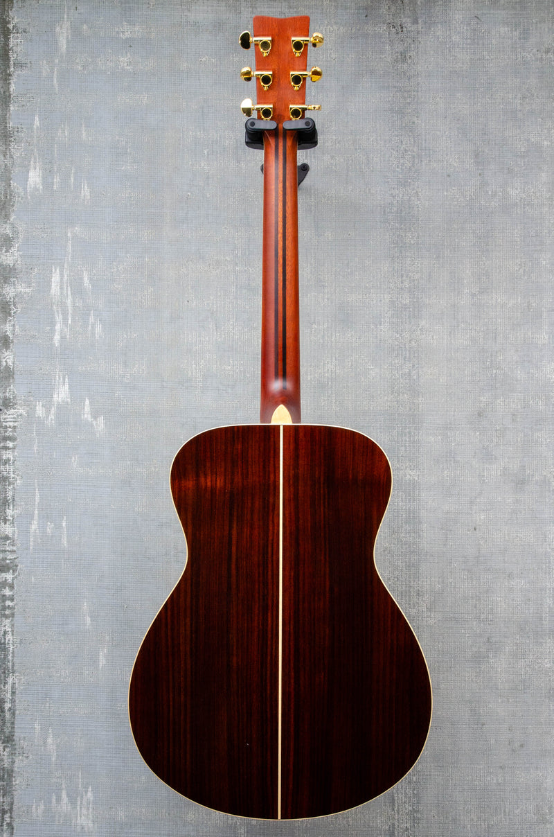 Yamaha LS16 Acoustic-Electric Concert Guitar