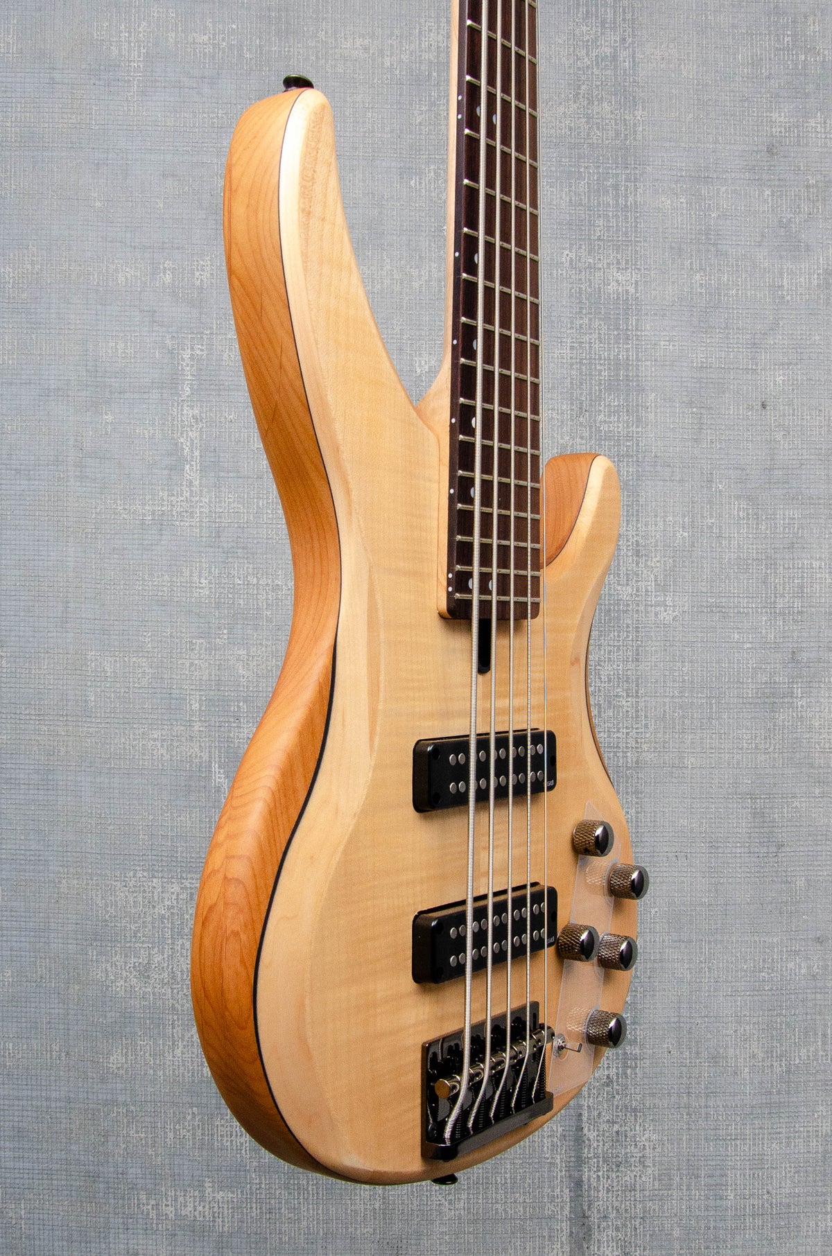 Yamaha TRBX605FM Natural Stain Flamed Maple 5 String