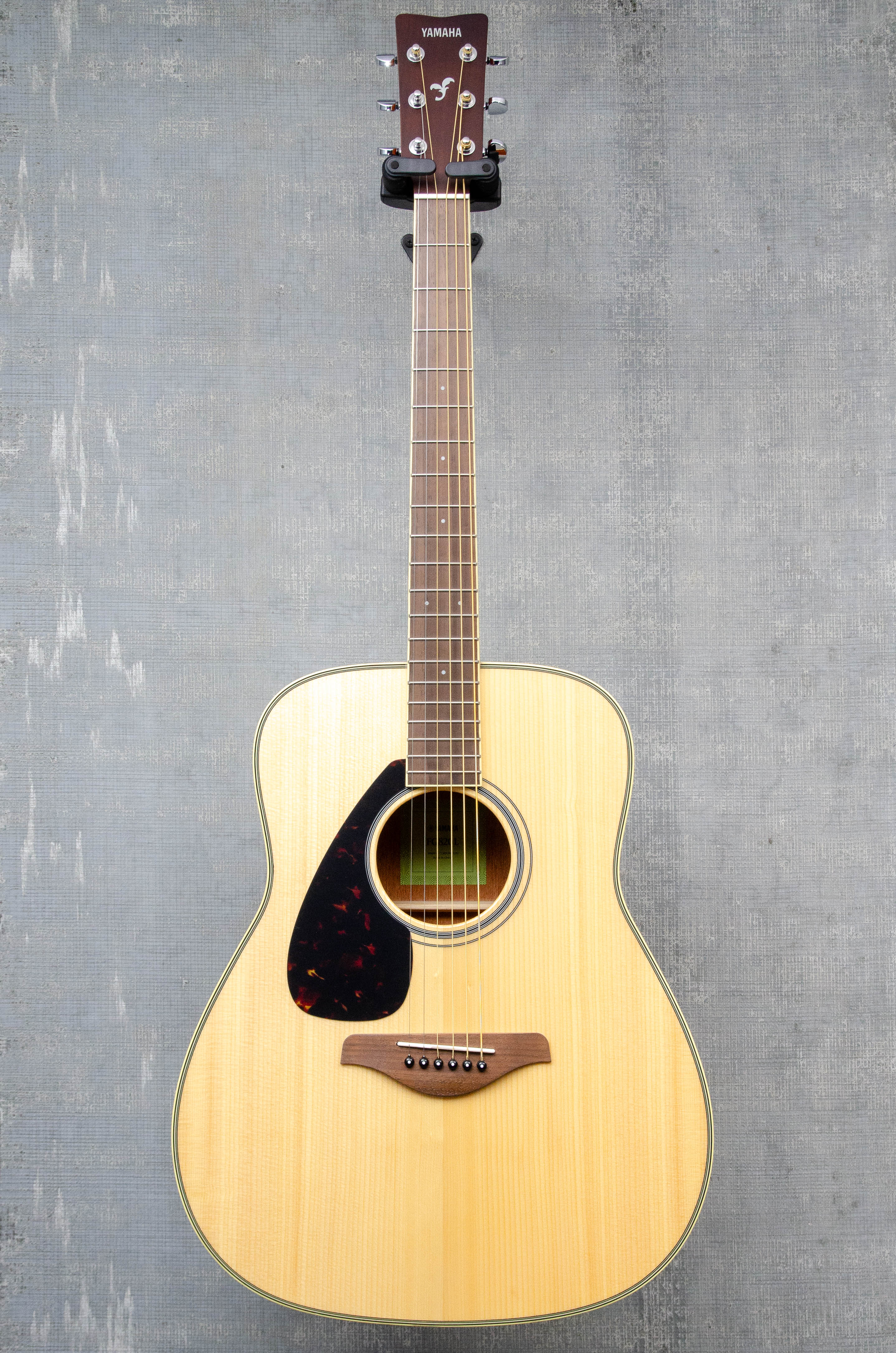 Yamaha FG820L Acoustic Guitar Lefty