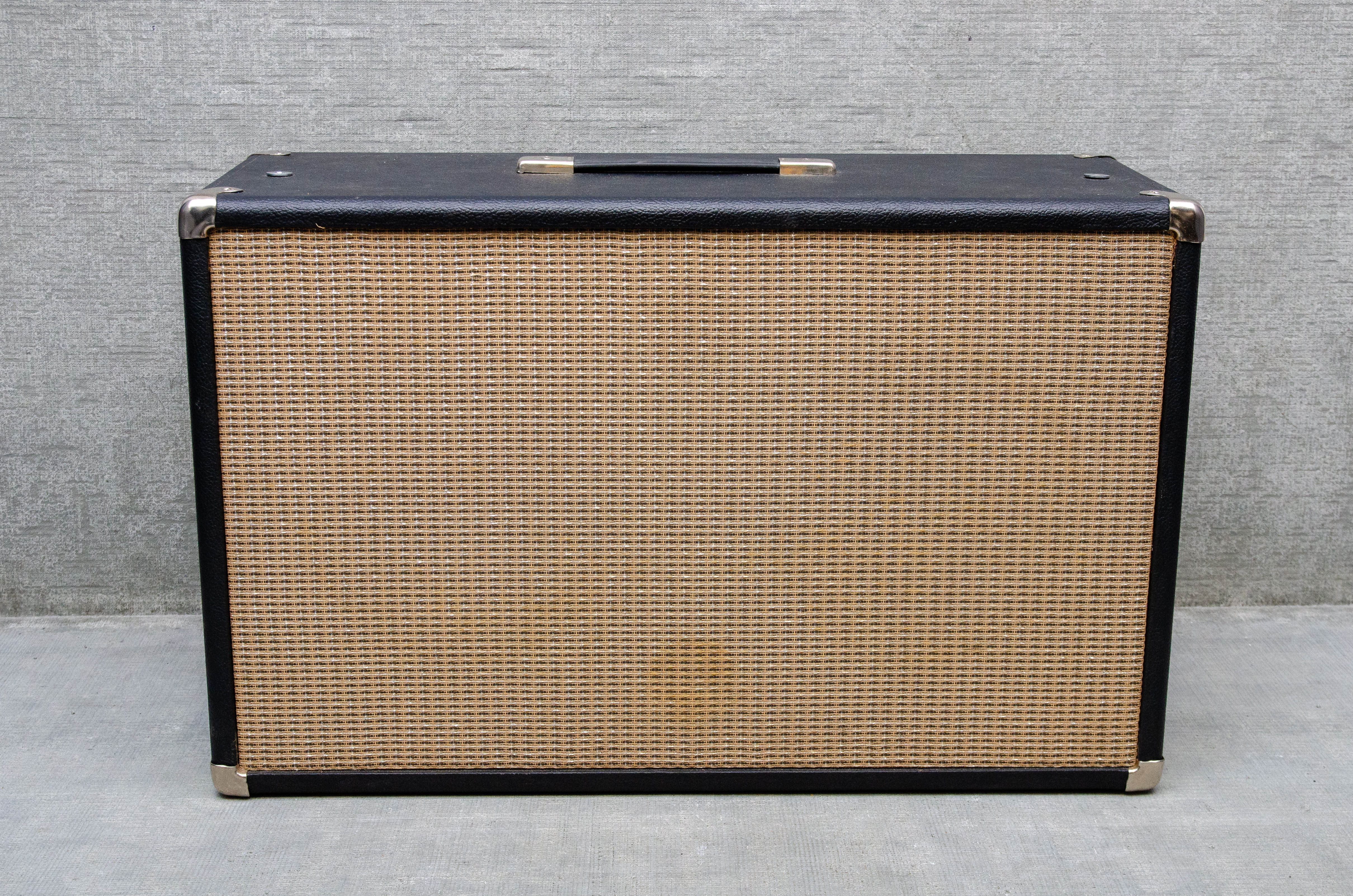 Used Fender Tremolux 35-Watt Head and Piggyback 2x10 Cabinet (1966) (AB763)