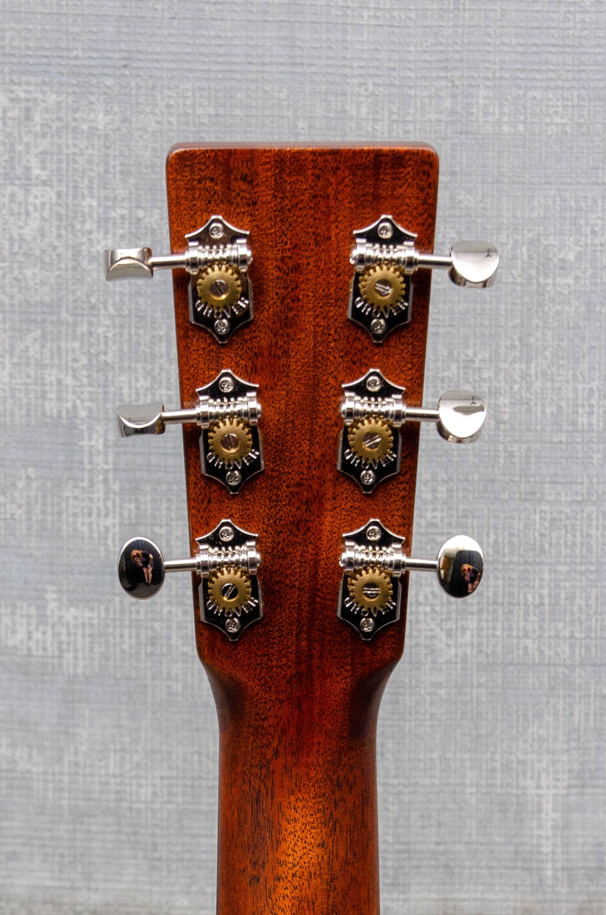 Martin 00-18 Joe Bonamassa Signature 00-14 Fret Acoustic
