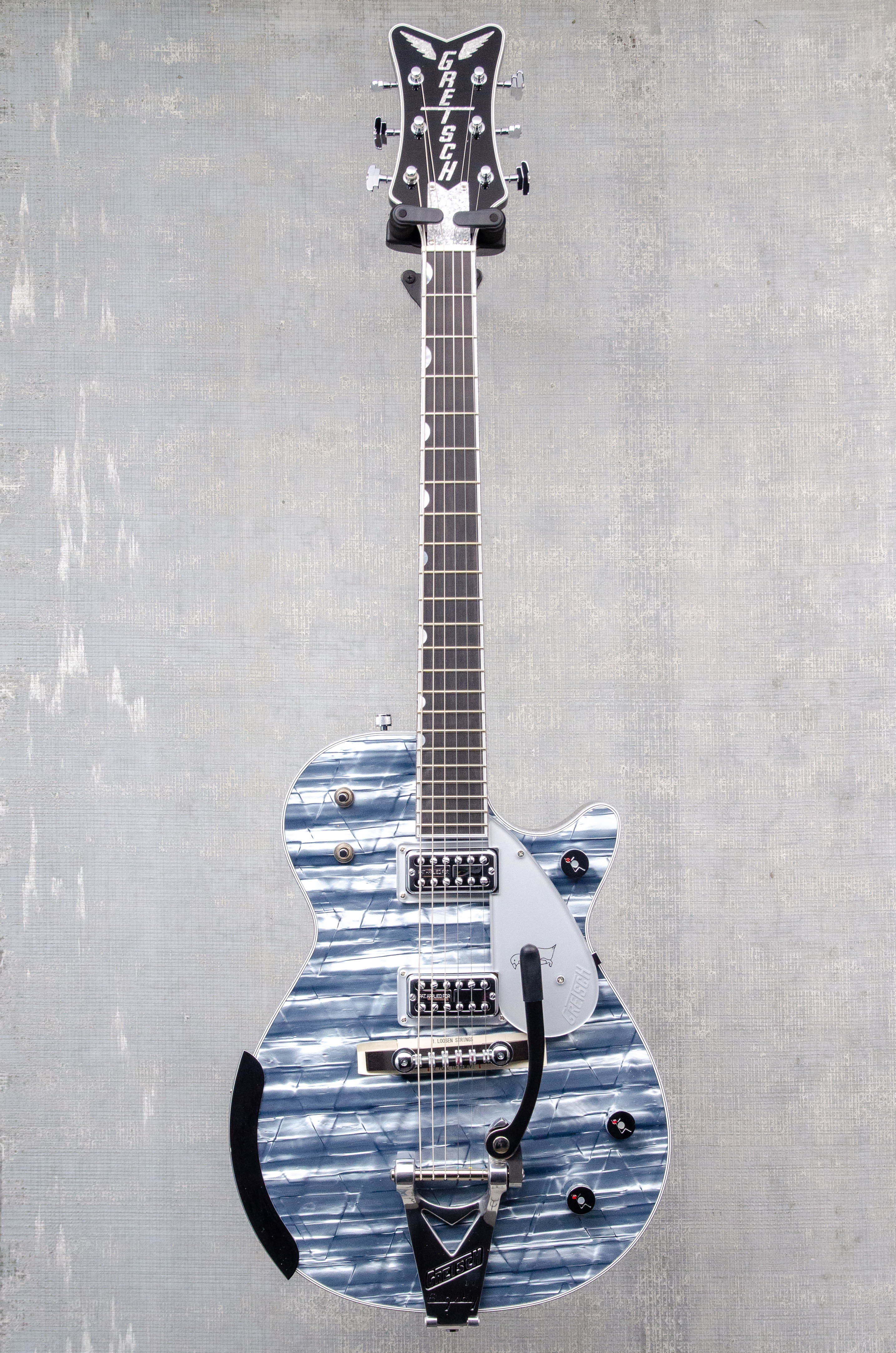Gretsch  G6134T-58 Limited Edition Penguin with String-Thru Bigsby Light Blue Pearl
