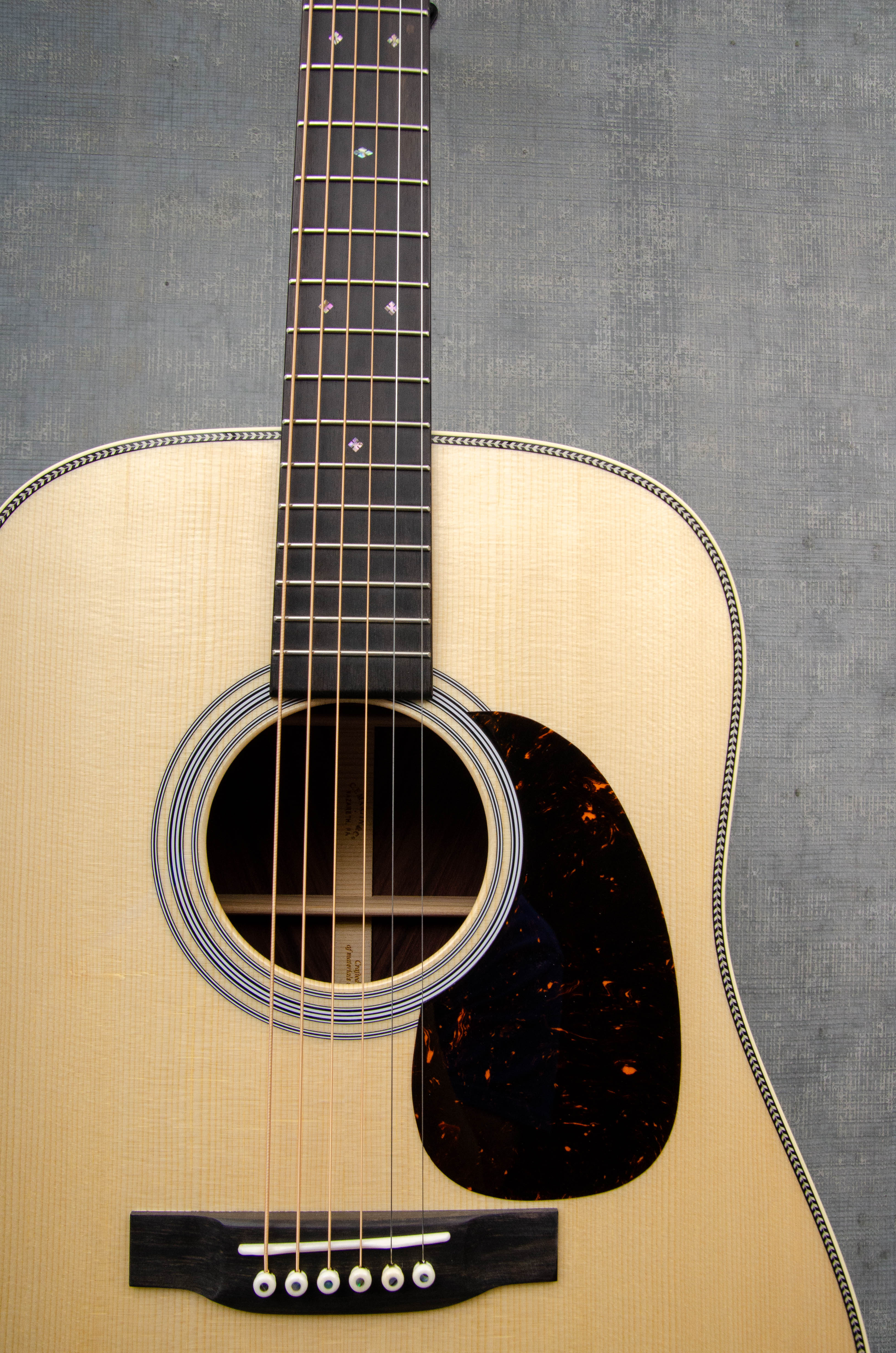 Martin Custom Shop HD-28 w/ Premium Wild Grain East Indian Rosewood