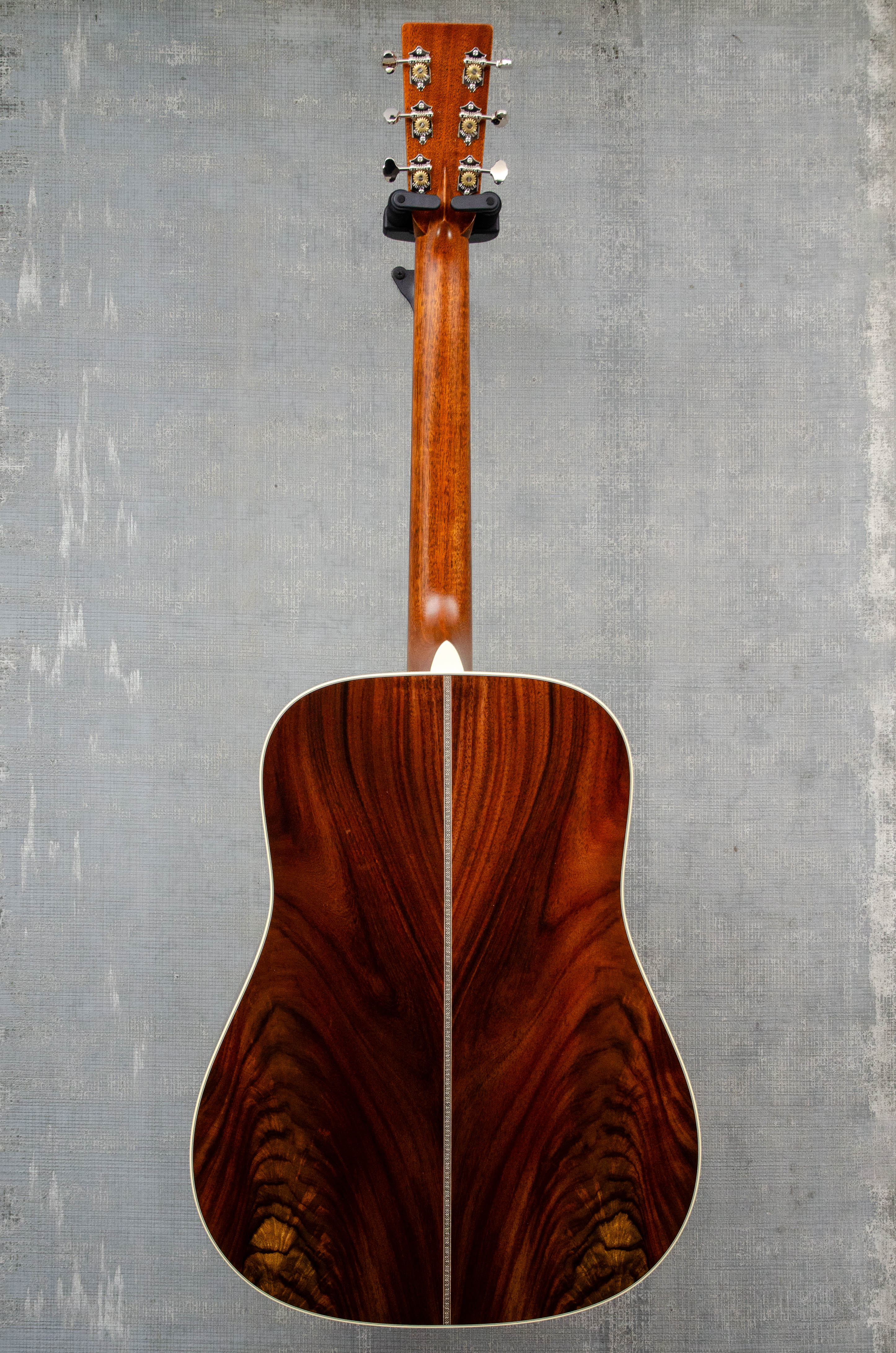 Martin Custom Shop HD-28 w/ Premium Wild Grain East Indian Rosewood
