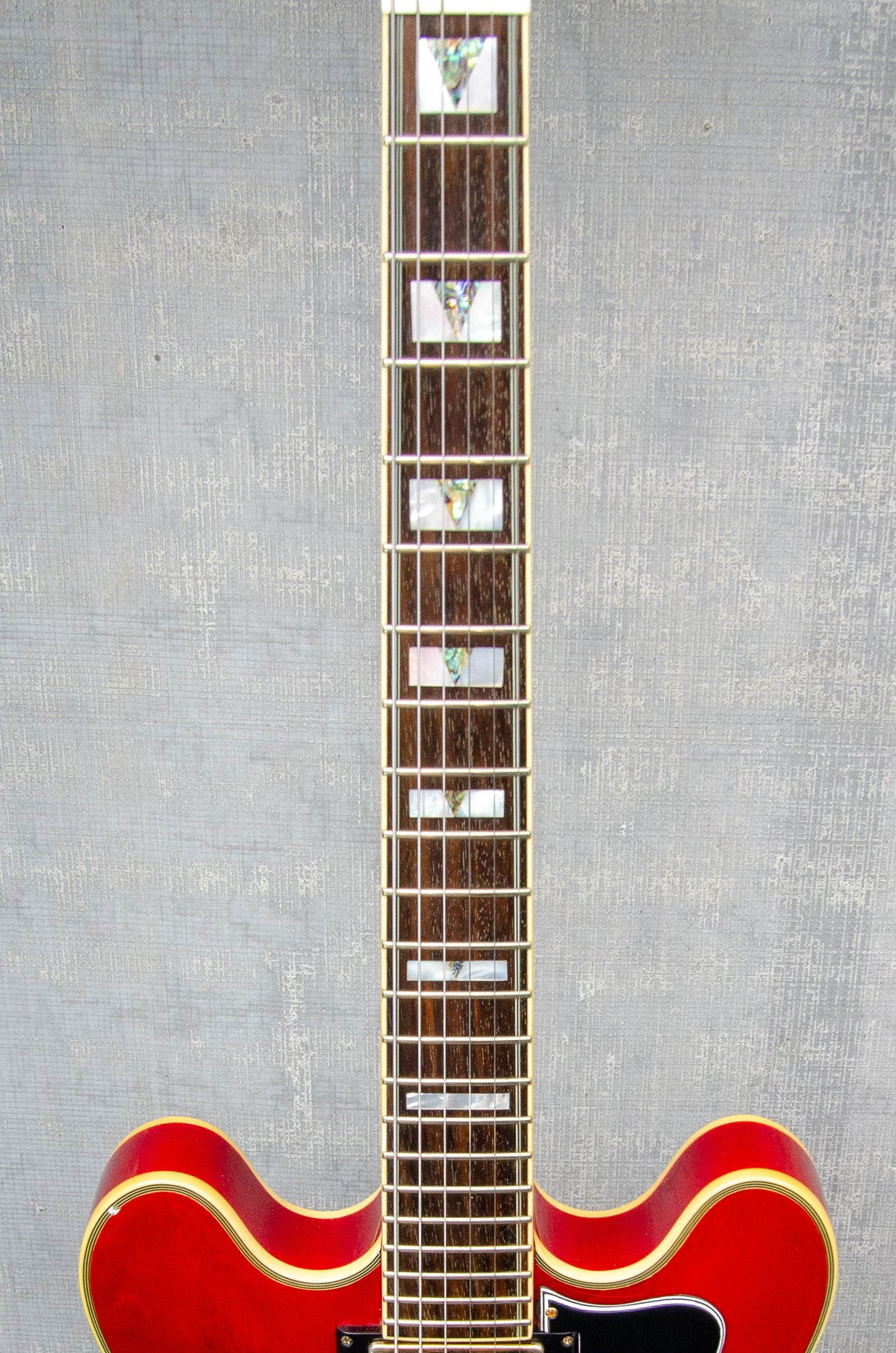 Used Epiphone '62 Sheraton Reissue (w/ Case)