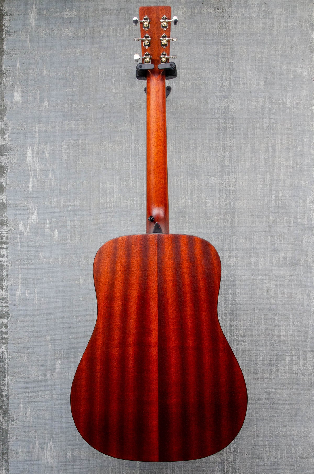 Used Eastman E2D-BK w/bag
