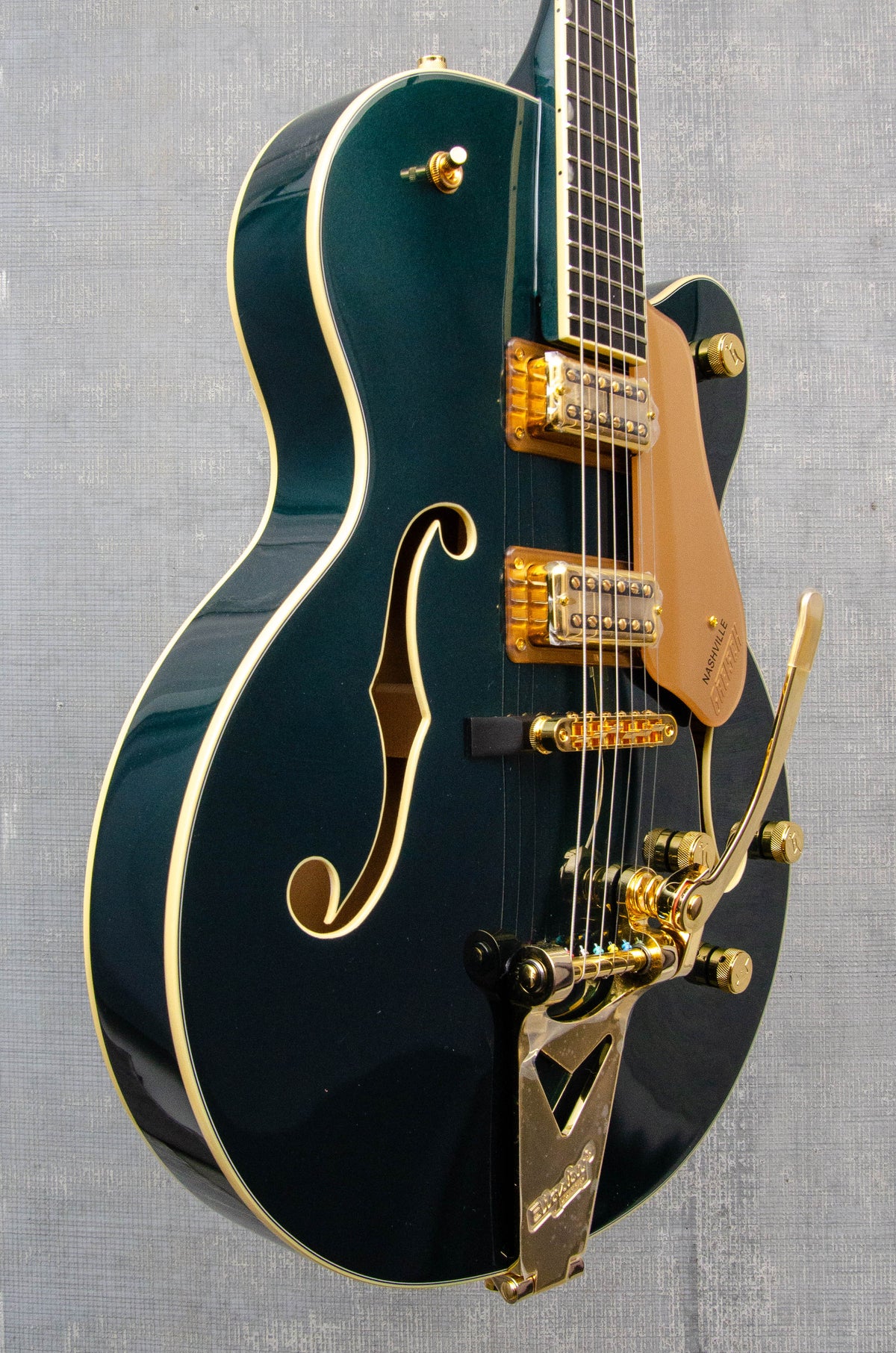 Synchromatic Nashville Hollow Body Single-Cut with Bigsby, Ebony Fingerboard, Cadillac Green (sn646)