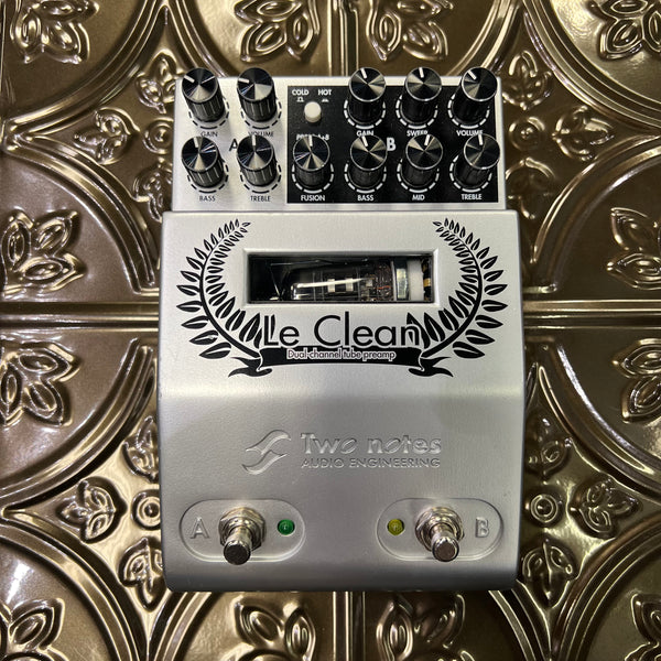 Two notes Le Clean プリアンプ Two Notes Le Clean Dual Channel Tube Preamp Silver – Guitar