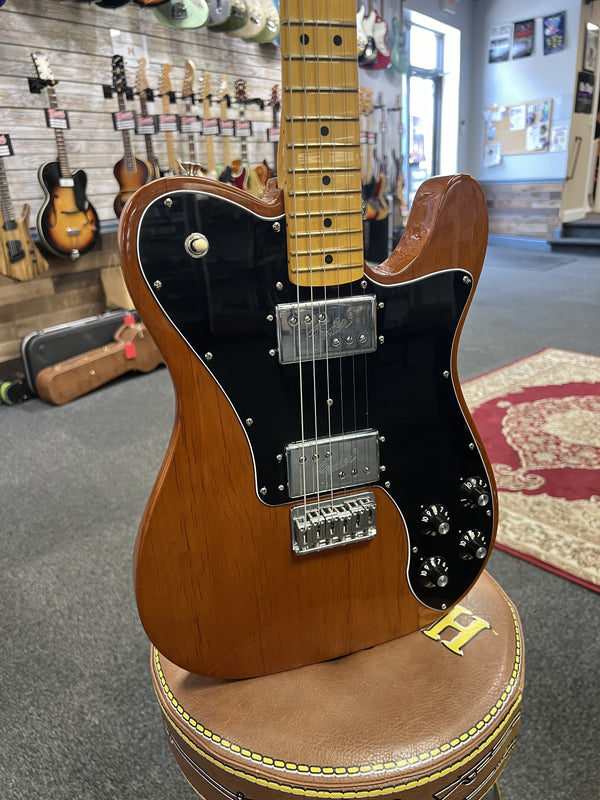 Used Fender American Vintage II '75 Telecaster Deluxe - Mocha (w/ Case)