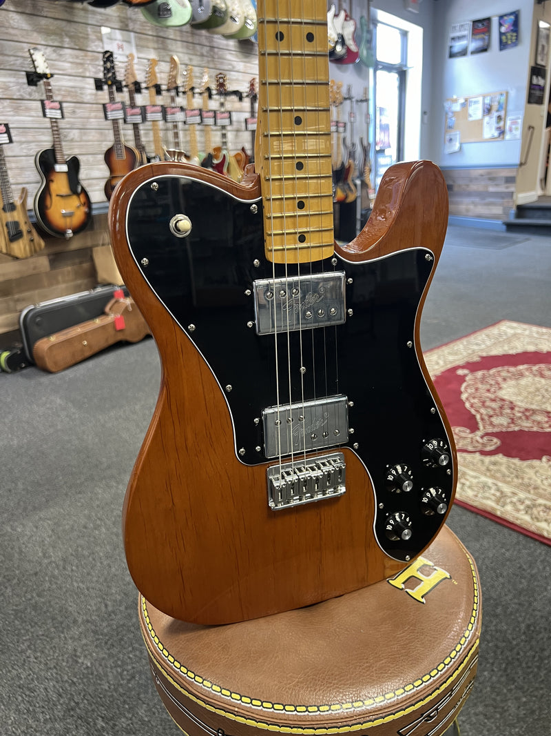 Used Fender American Vintage II '75 Telecaster Deluxe - Mocha (w/ Case)