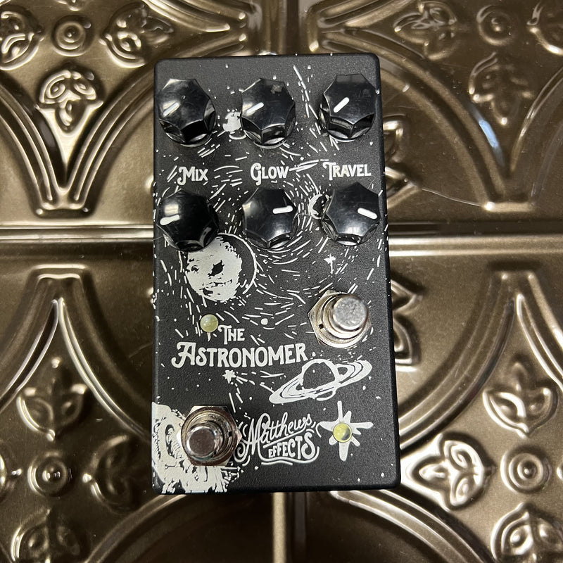 Used Matthews Effects Astronomer Celestial Reverb V1 w/box