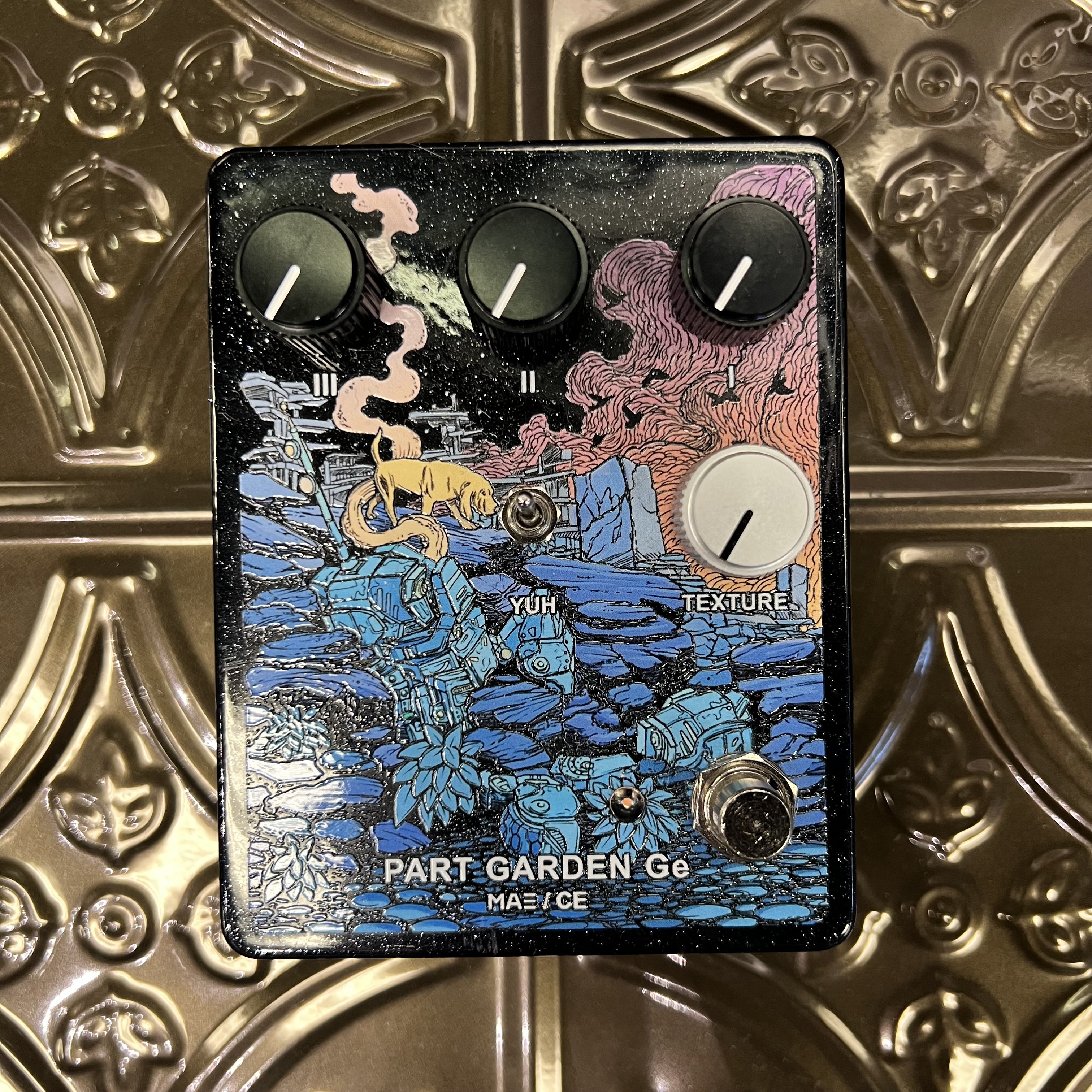 Used Mask Audio Electronics Germanium Part Garden