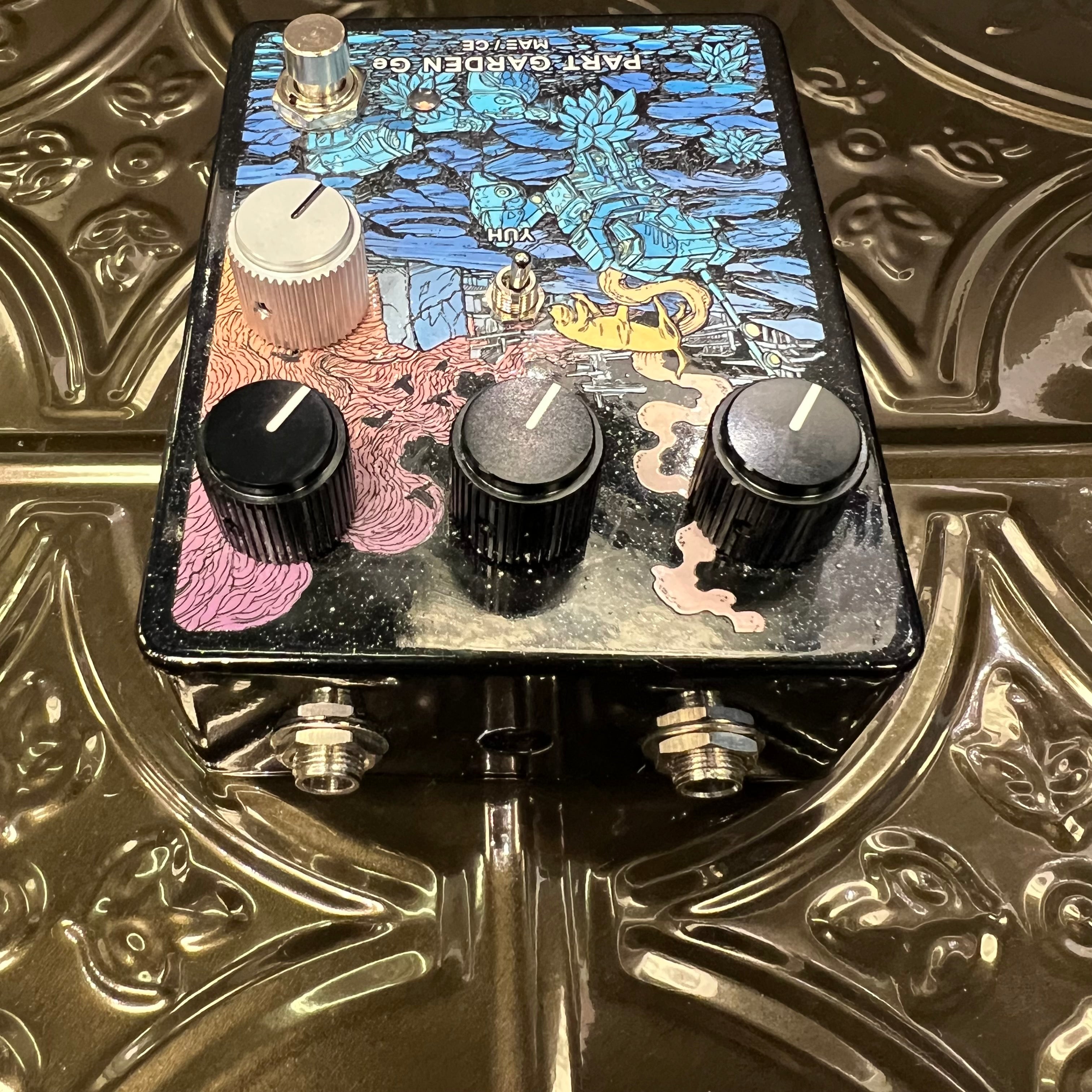 Used Mask Audio Electronics Germanium Part Garden