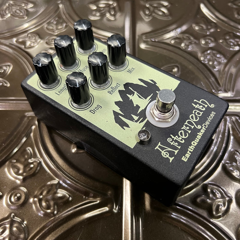 Used EarthQuaker Devices Afterneath Enhanced Otherworldly Reverberator