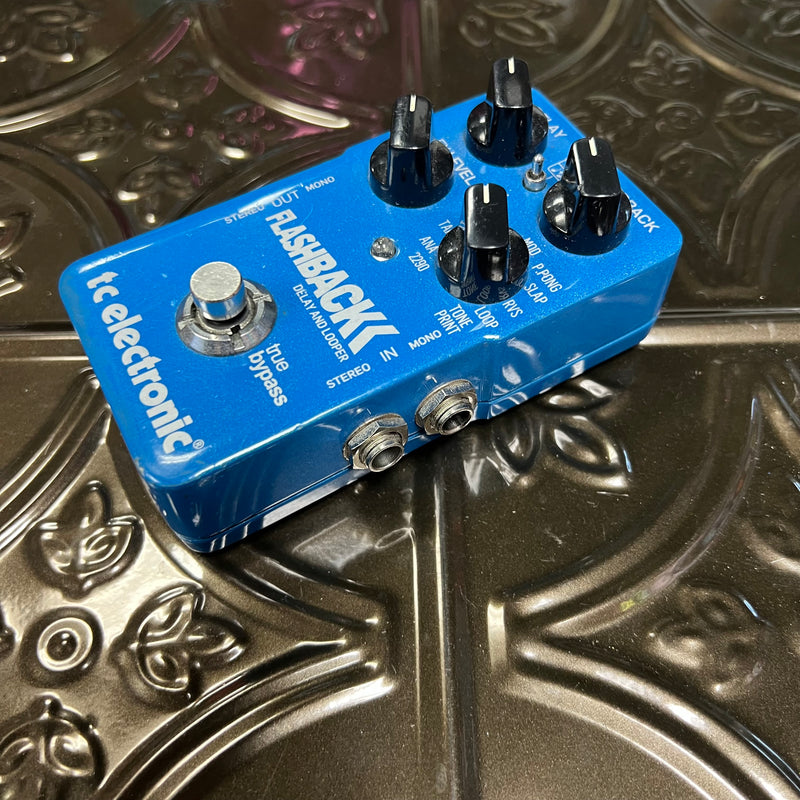 Used TC Electronic Flashback w/velcro