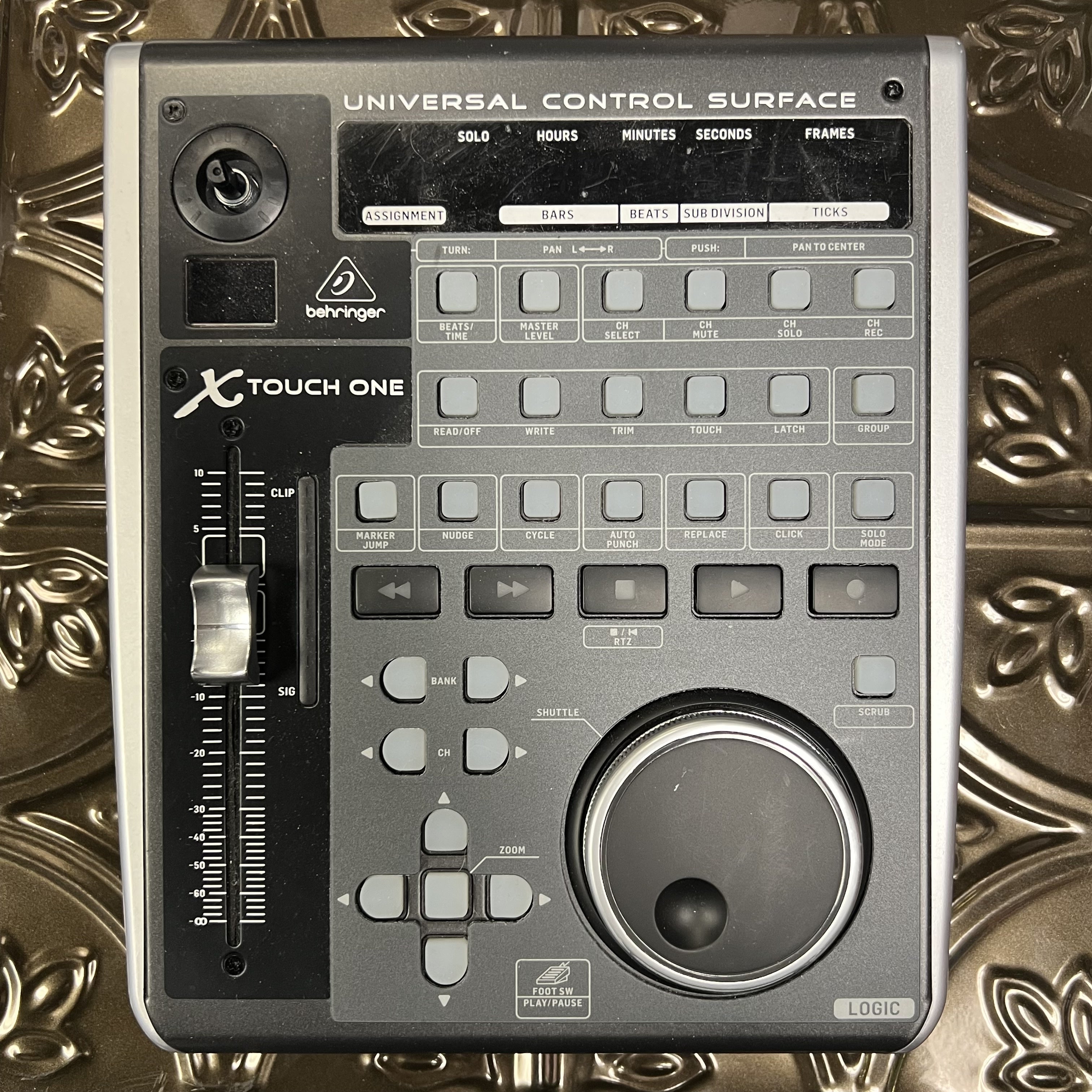 Used  Behringer X Touch One