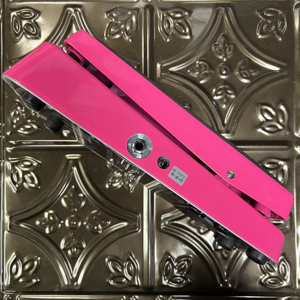 Used Dunlop Cry Baby GCB95 Wah Hot Pink